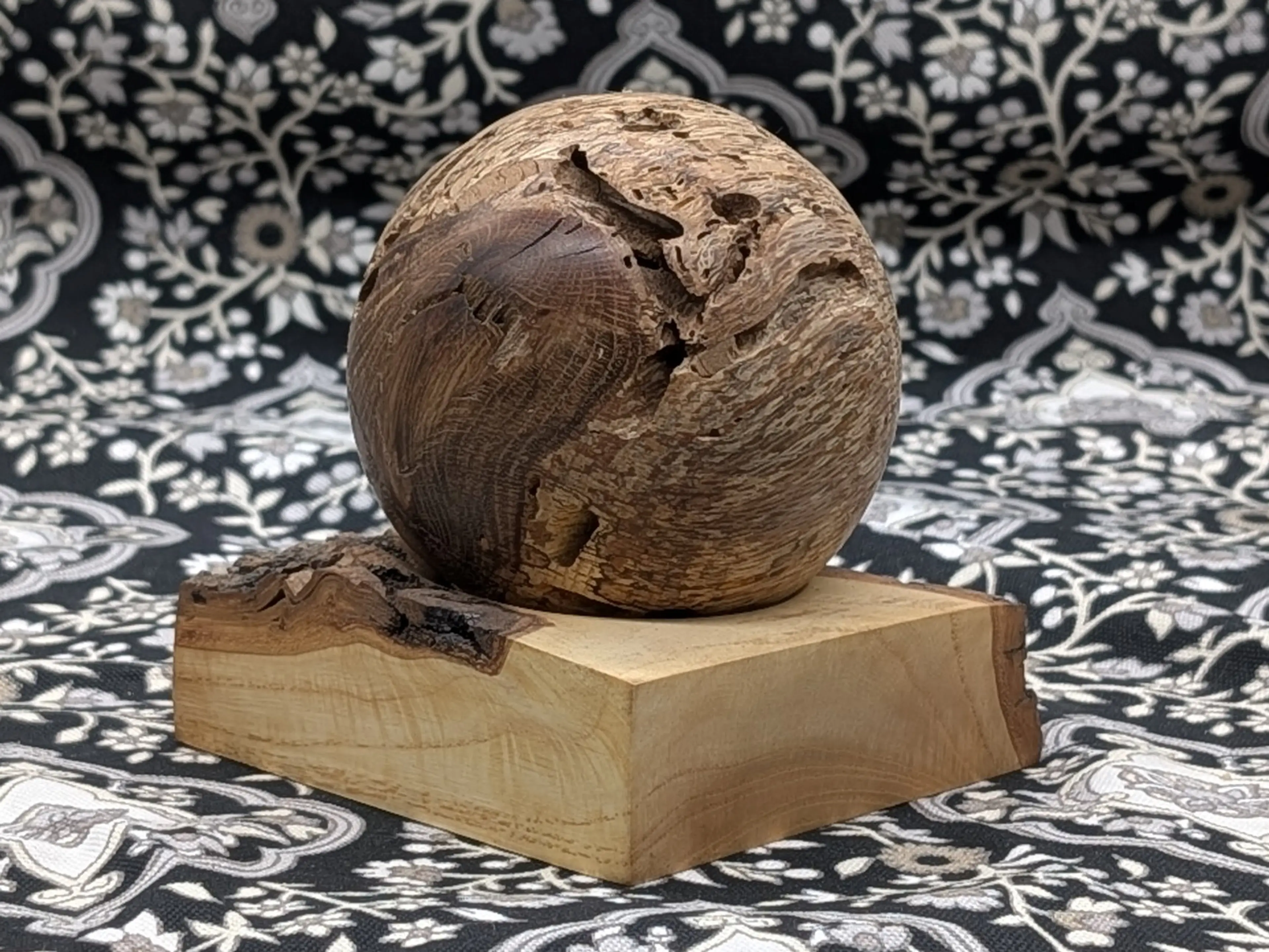 Image 4 of 10
