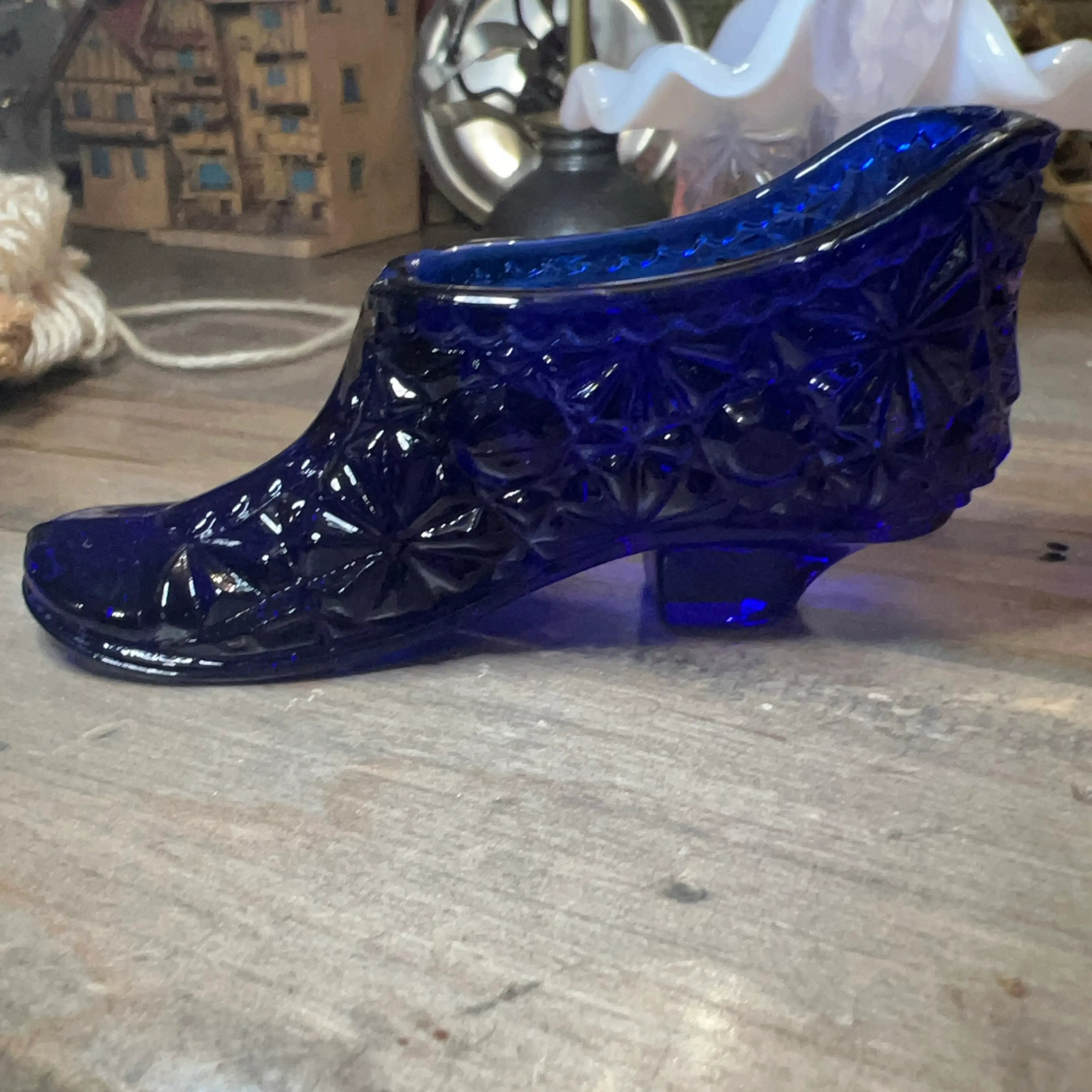 Image 2 of 5