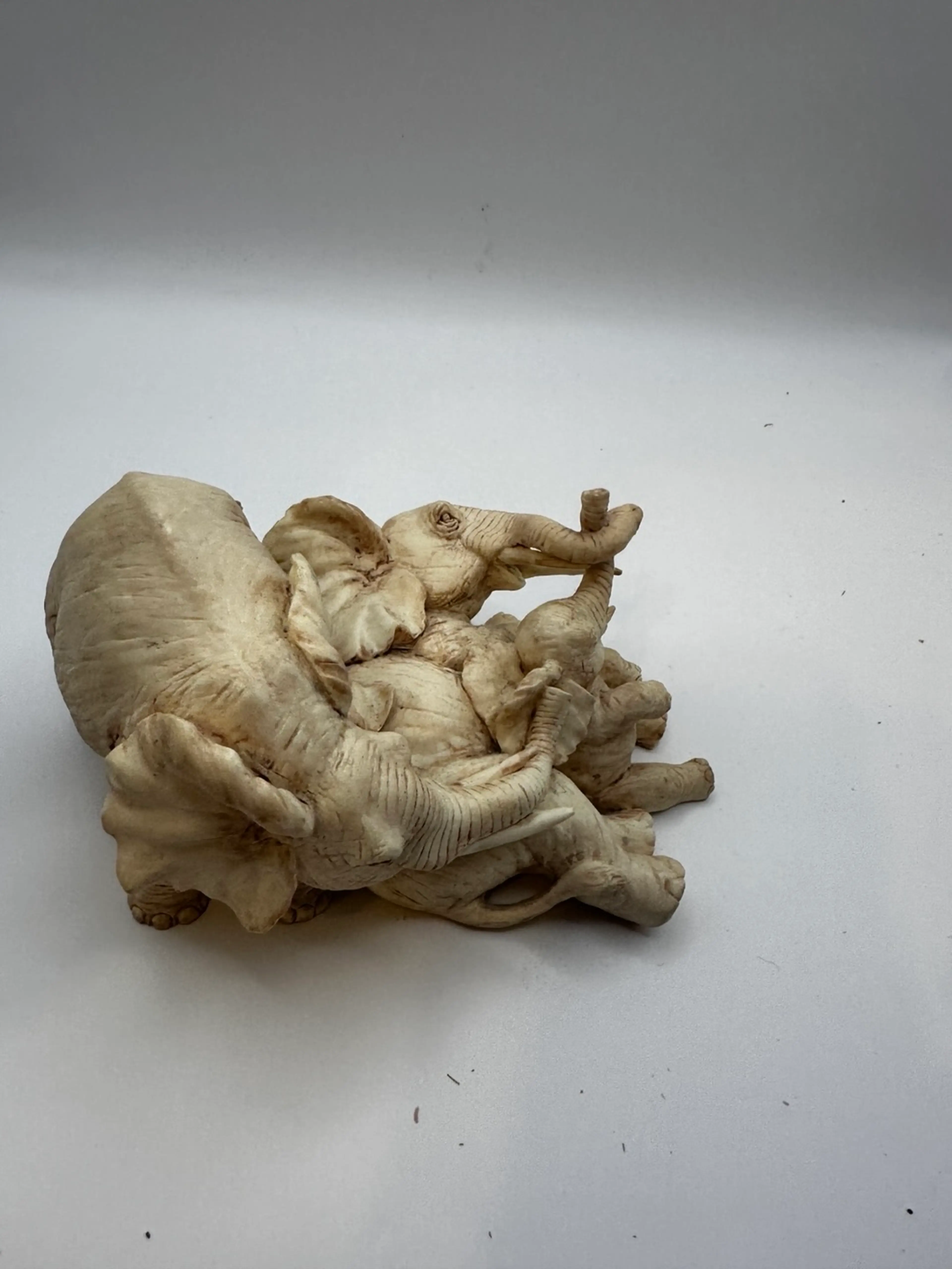 Image 2 of 3