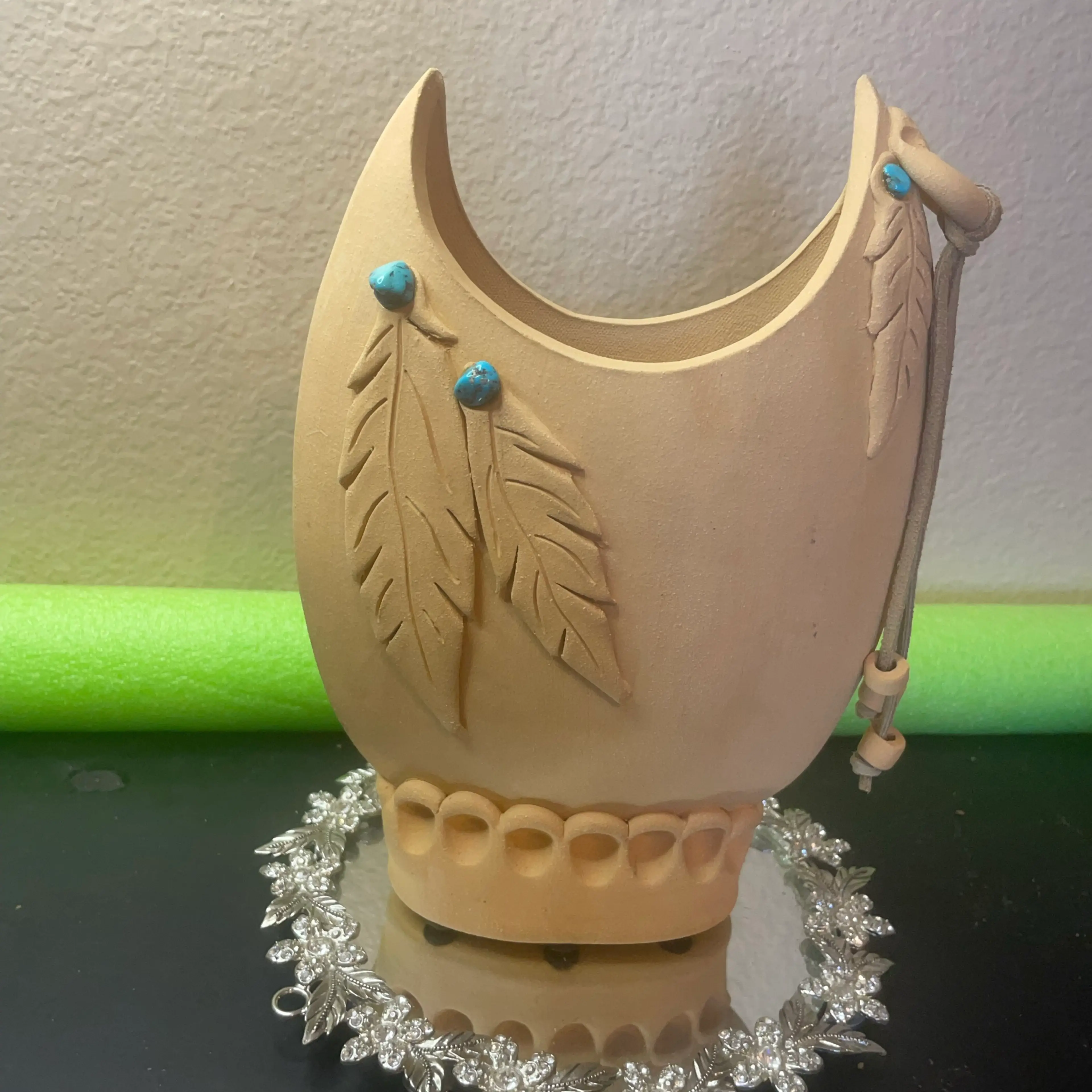 Image 4 of 8