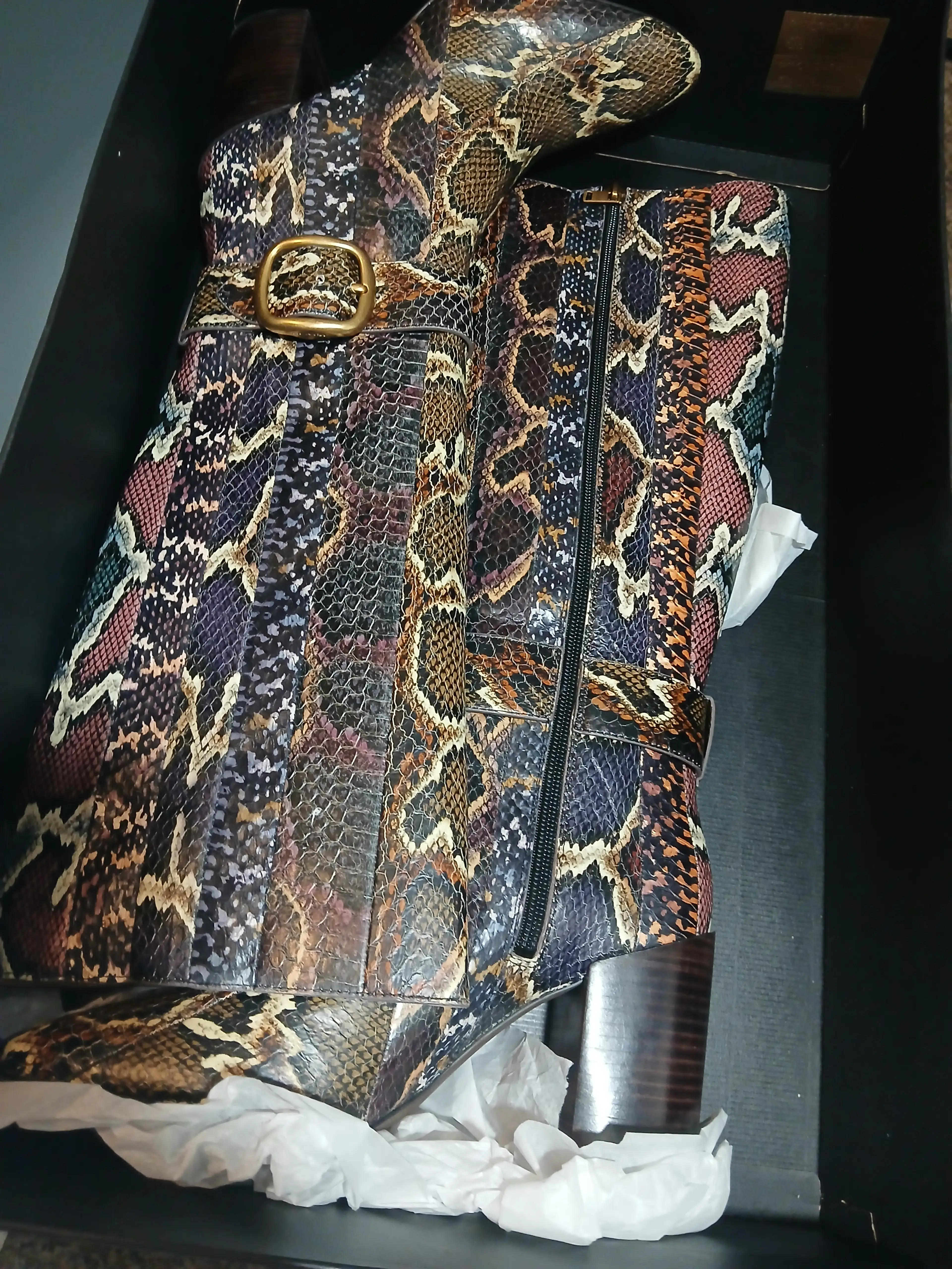 Image 4 of 4