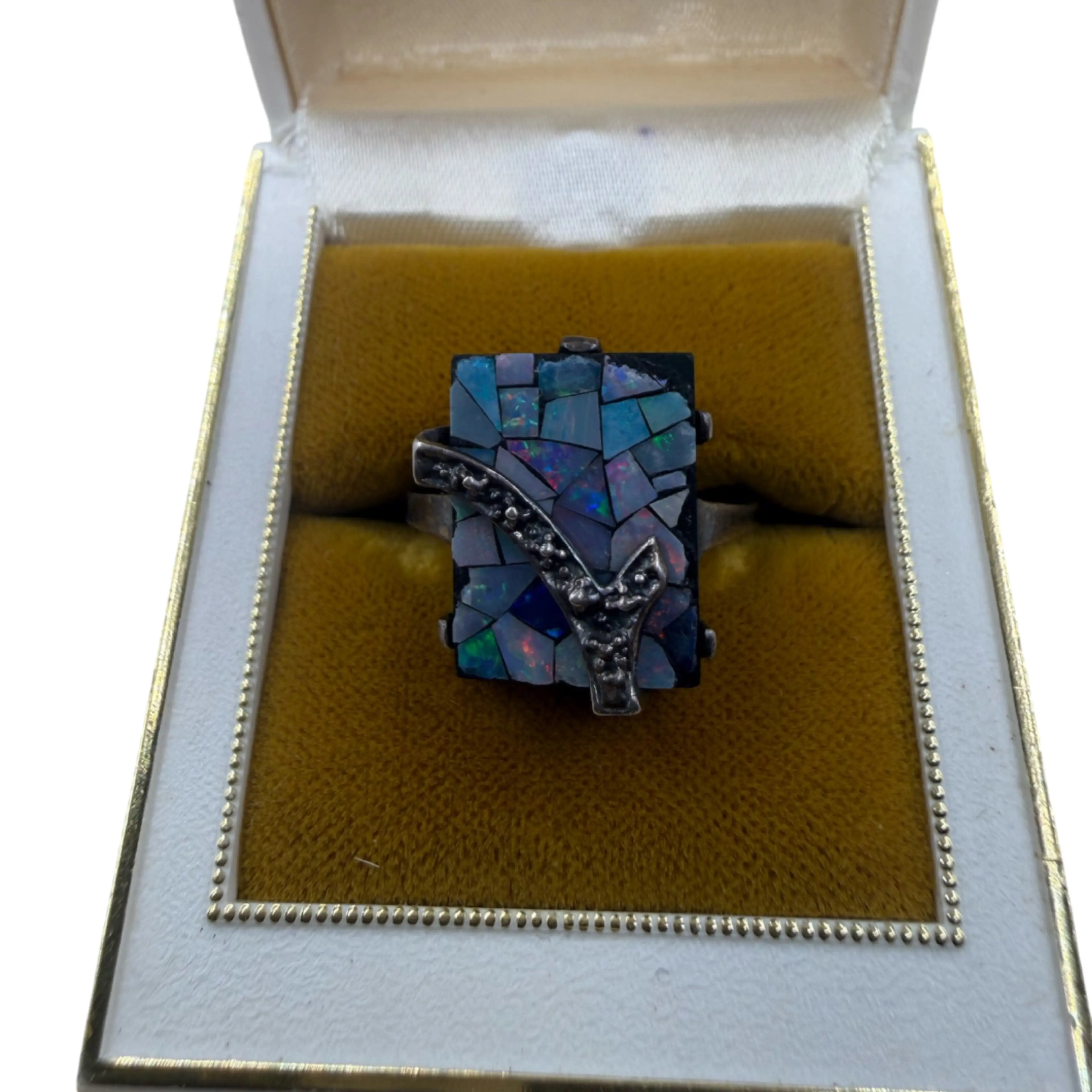 Image 1 of 3