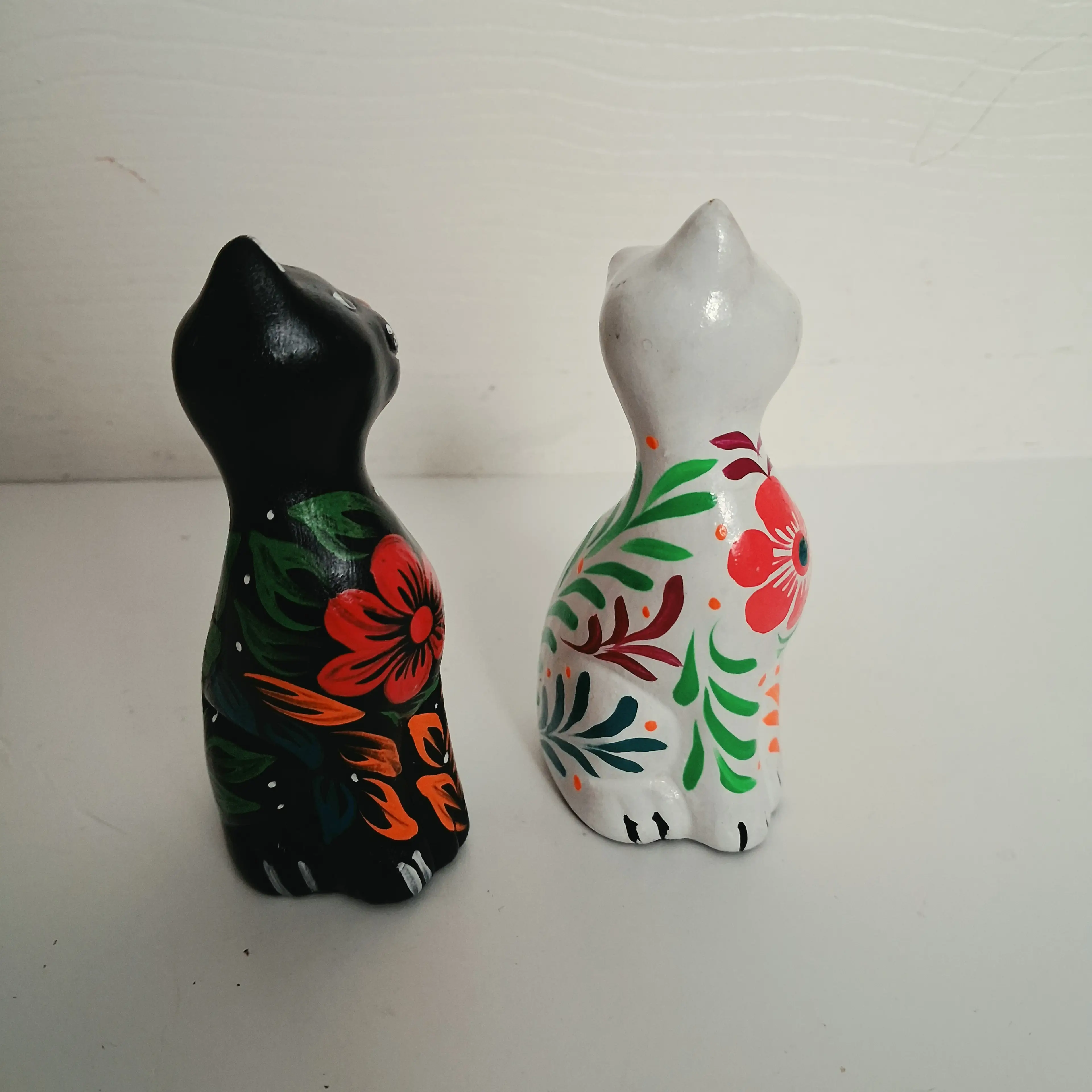 Image 4 of 6