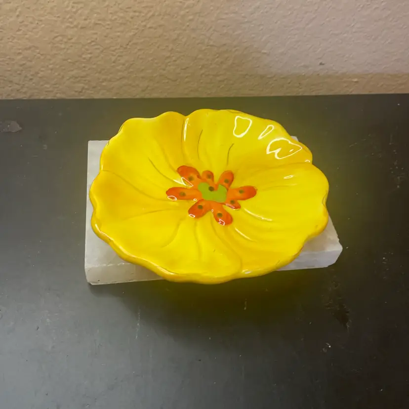 Pier 1 Glazed 6” Trinket