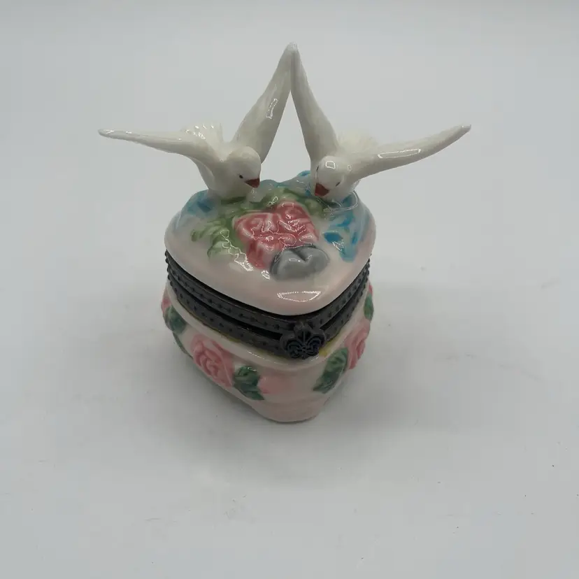 Heart Shaped Trinket Box With Doves