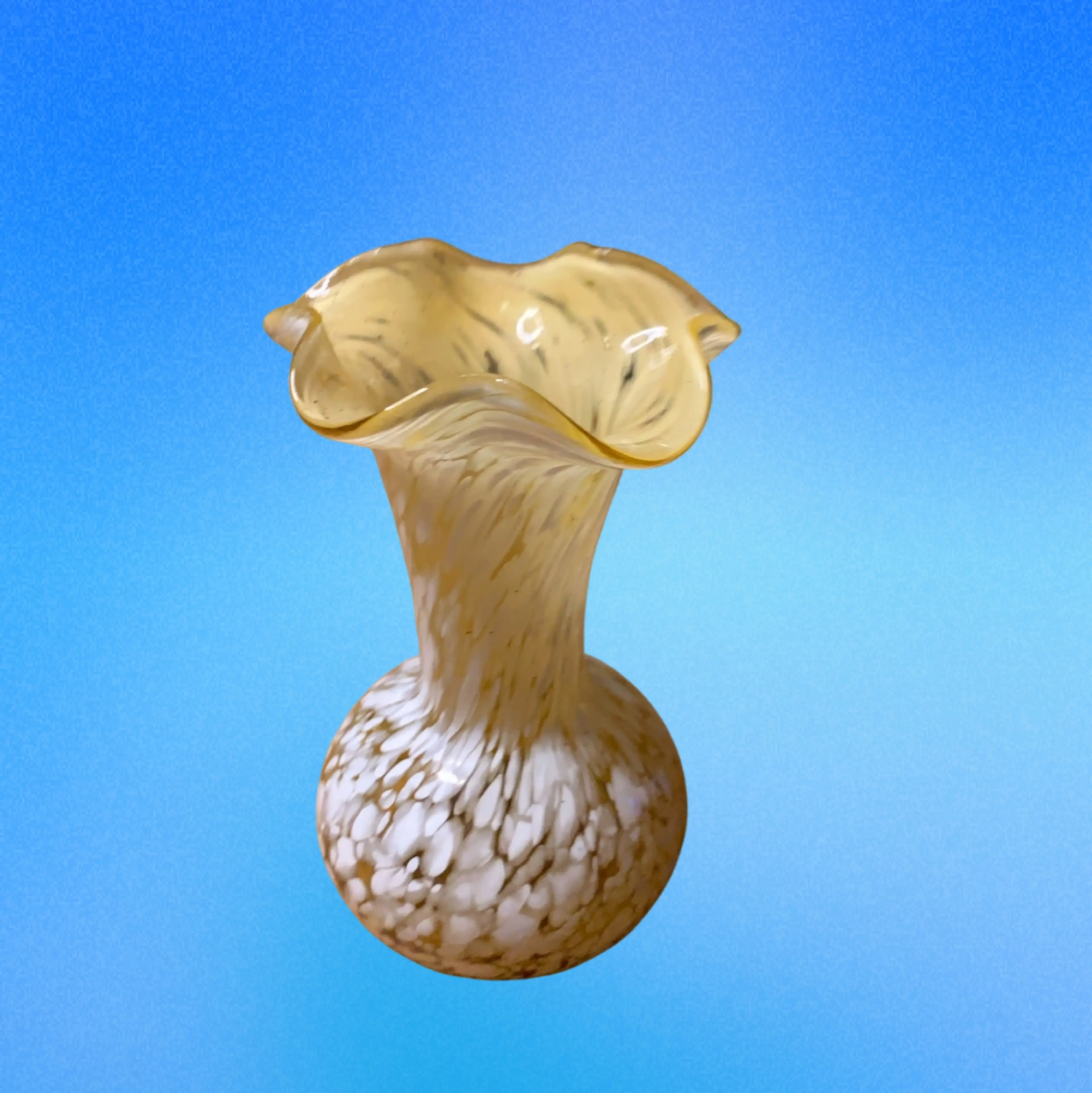 Image 4 of 4