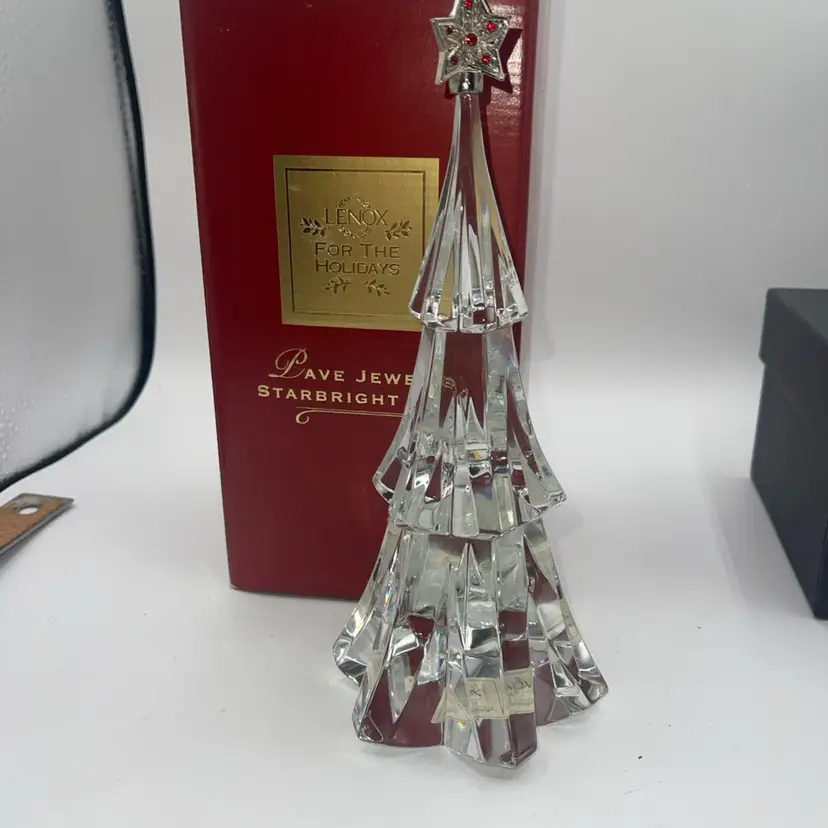 Lenox Starbright Pave Red Jewel Crystal  Christmas Tree Sculpture 8" Tall