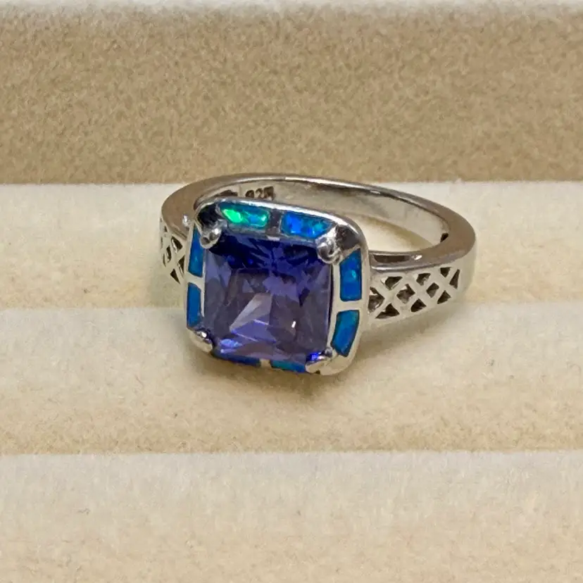 Sterling Silver Opal & Purple Quartz Ring Sz 7 🌹