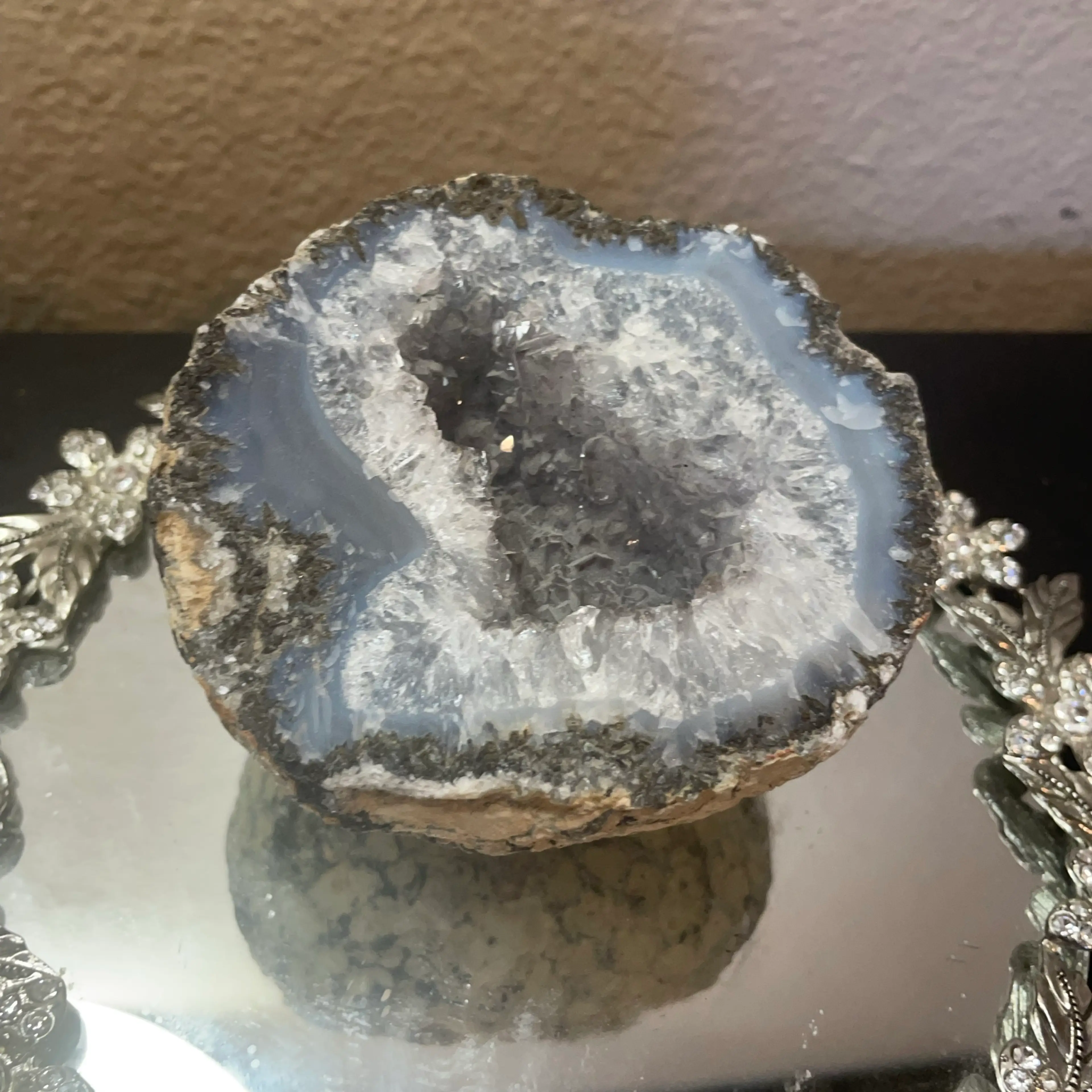 Image 4 of 5