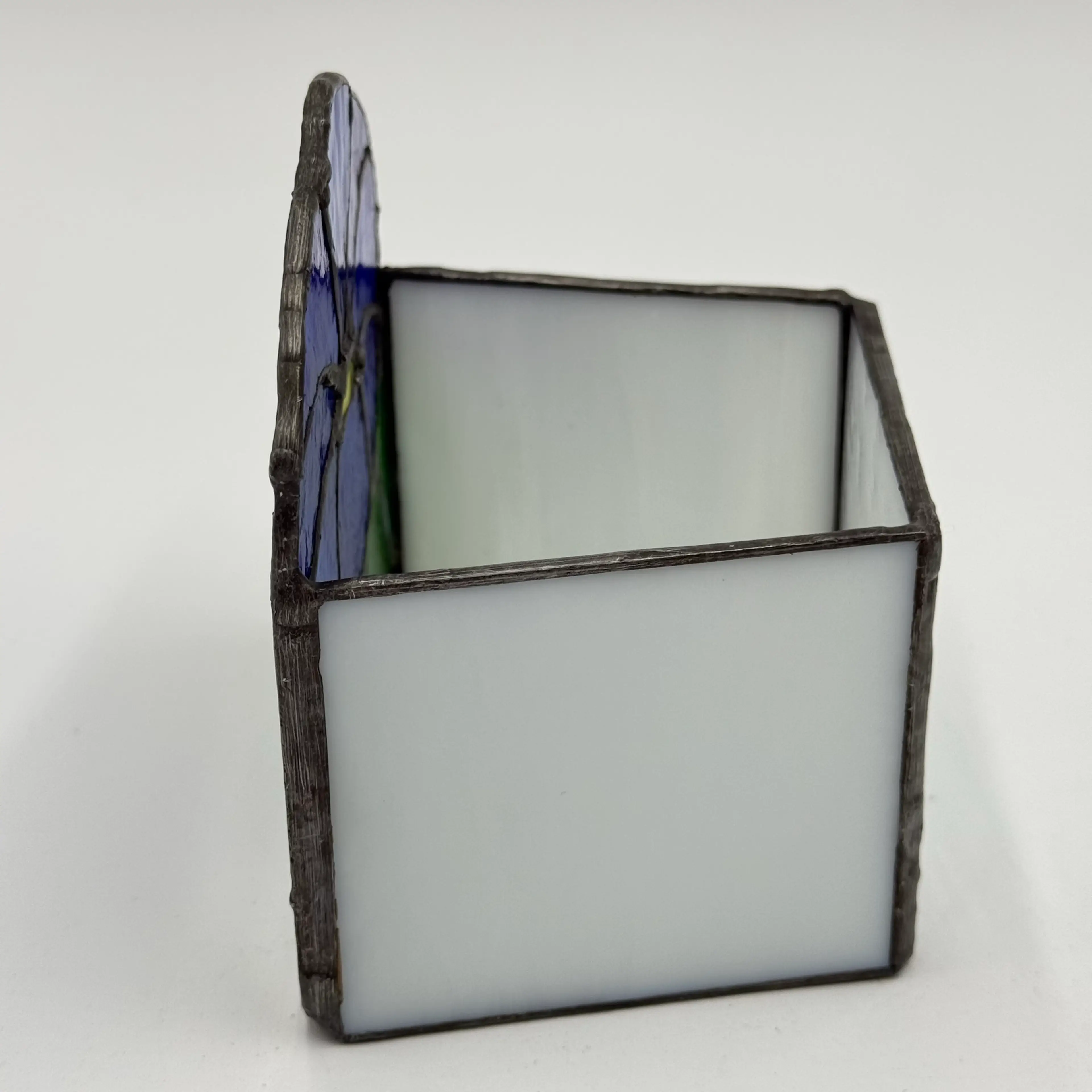 Image 2 of 9