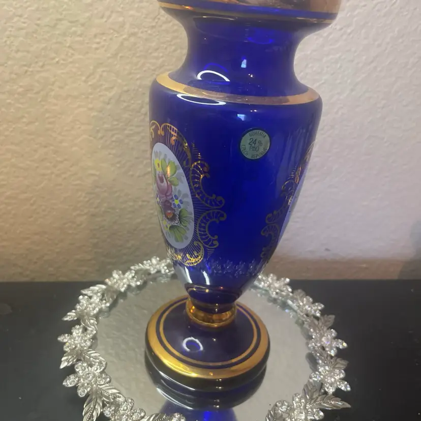 Gorgeous Bohemian Czech Republic Gilted Cobalt Blue Glass 8” Royal Vase
