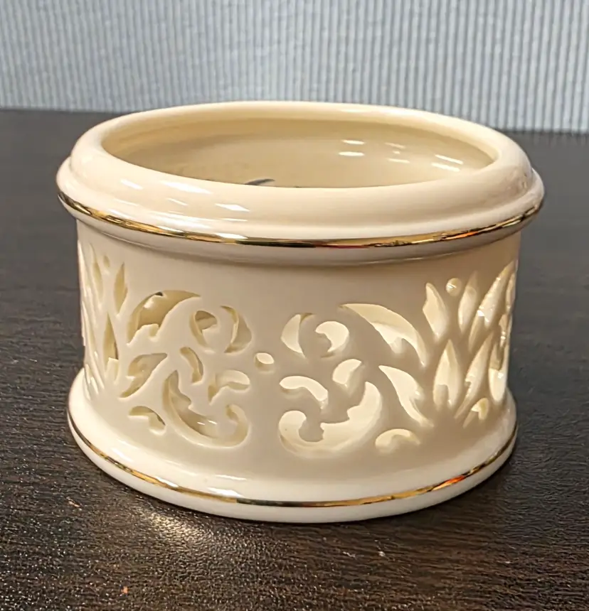 Vintage Lenox Ivory Porcelain Pierced Tea Light Candle Holder Scroll 24K Gold