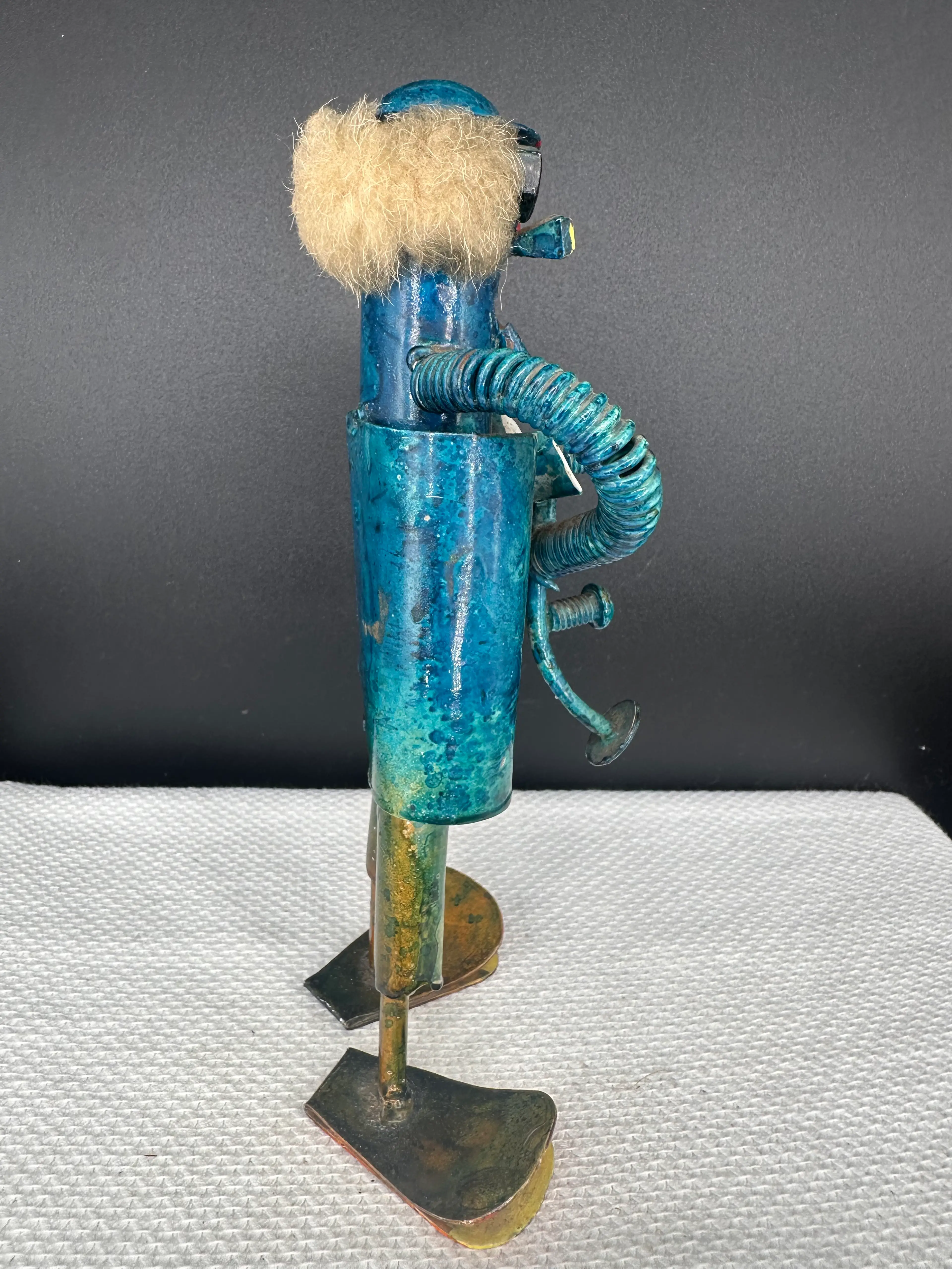 Image 3 of 6