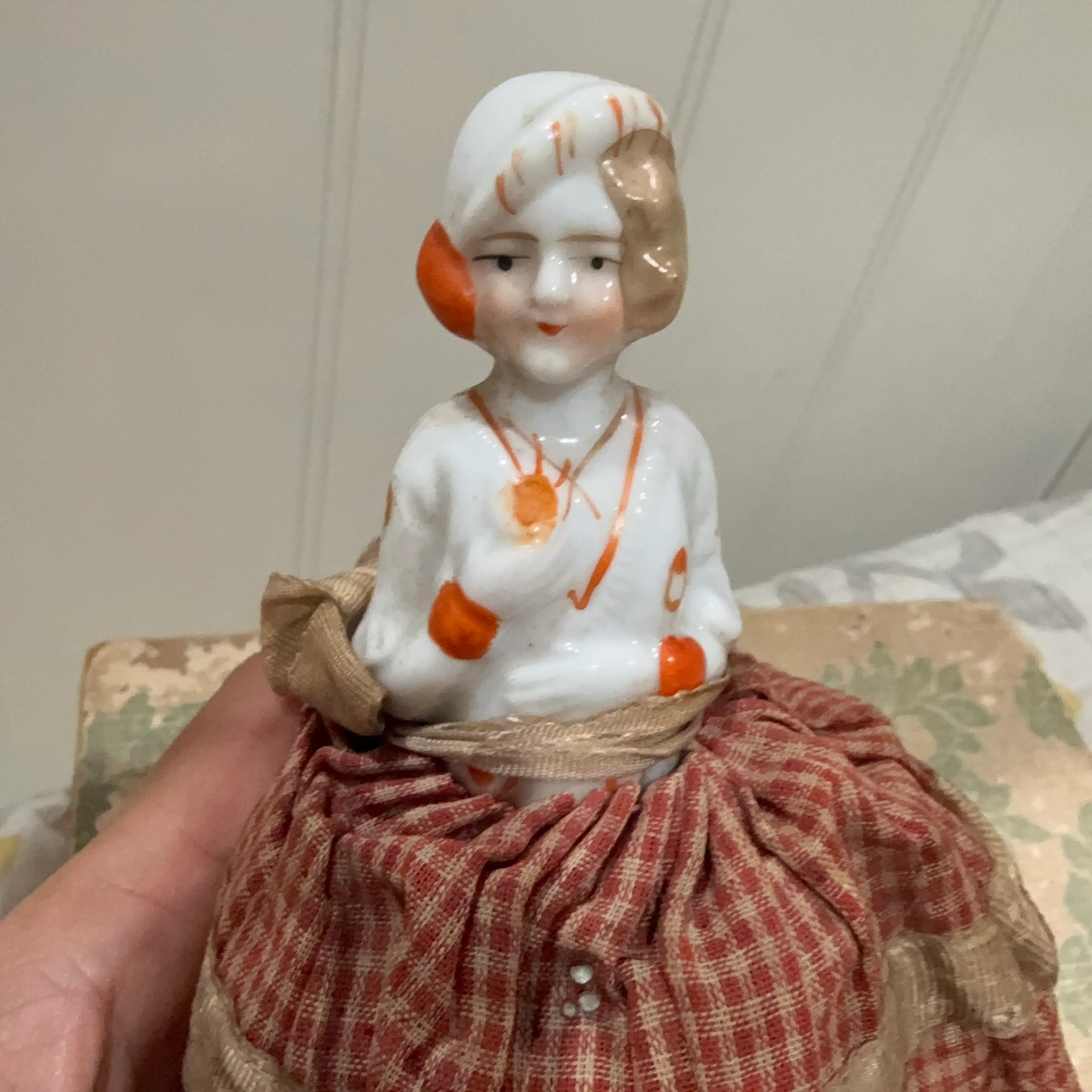 Image 2 of 4