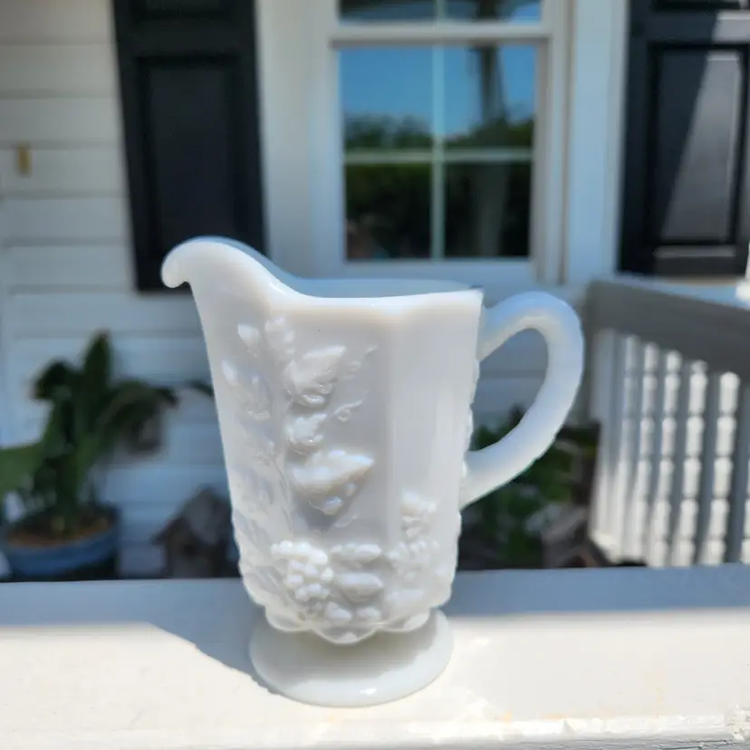 Westmoreland Vintage Milk Glass Pitcher 5"x4 1/2"