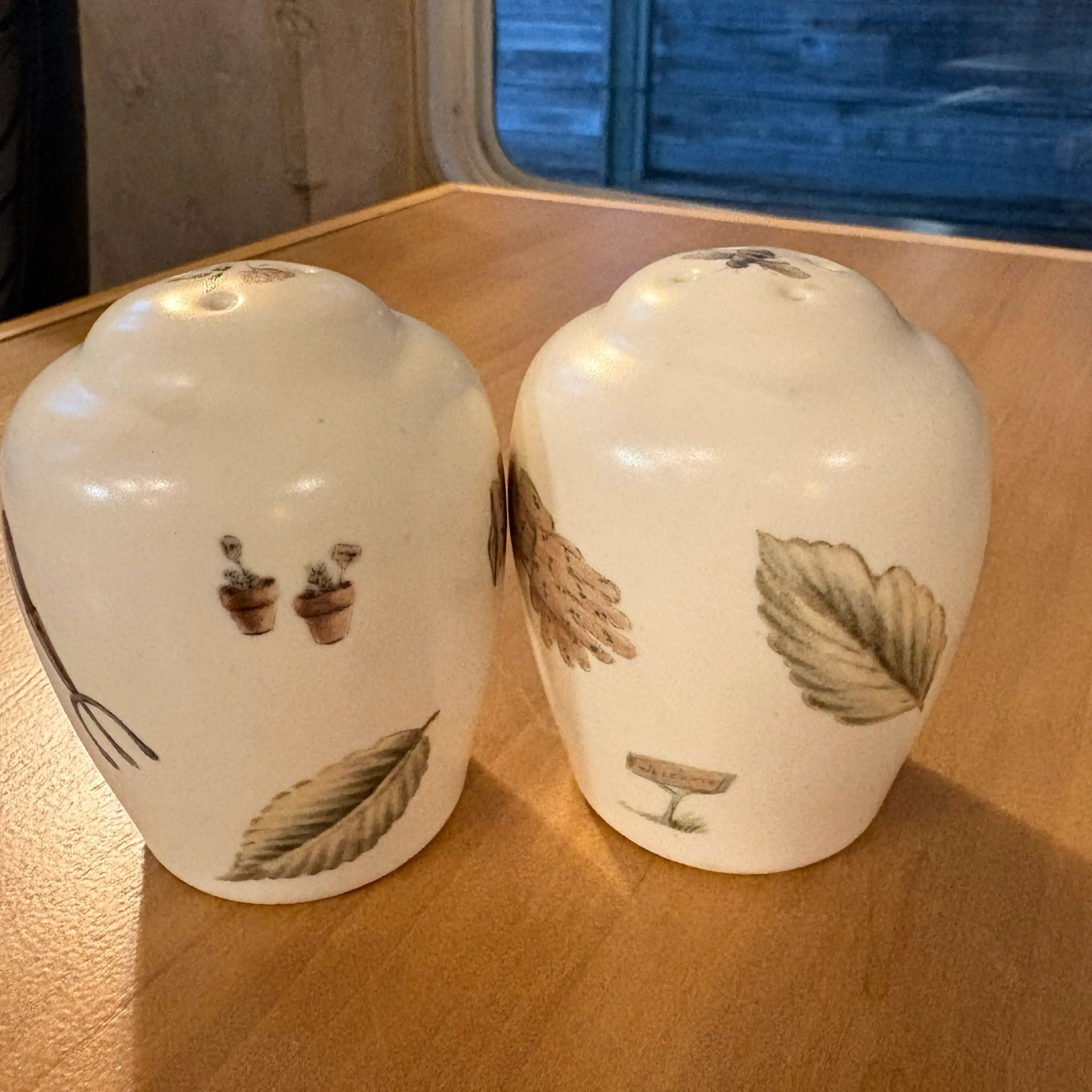 Image 2 of 5