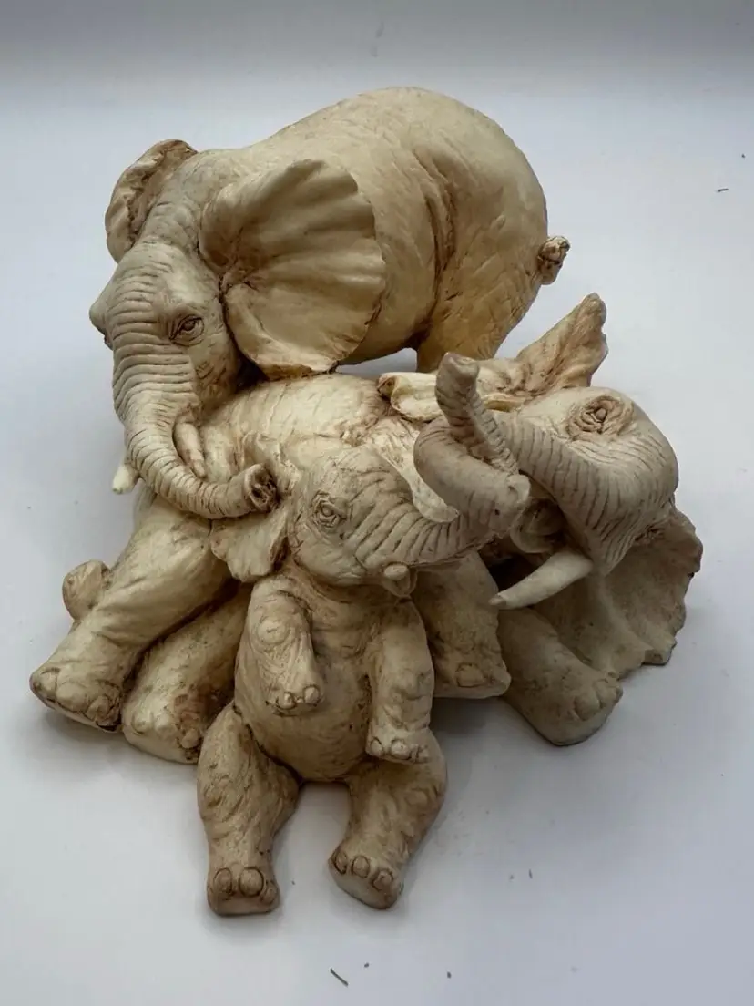 Resin Elephant Family