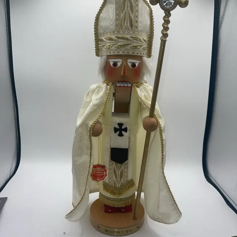 Steinbach Pope Benedict XVI - Ltd Ed 886/5000 German Nutcracker 18”