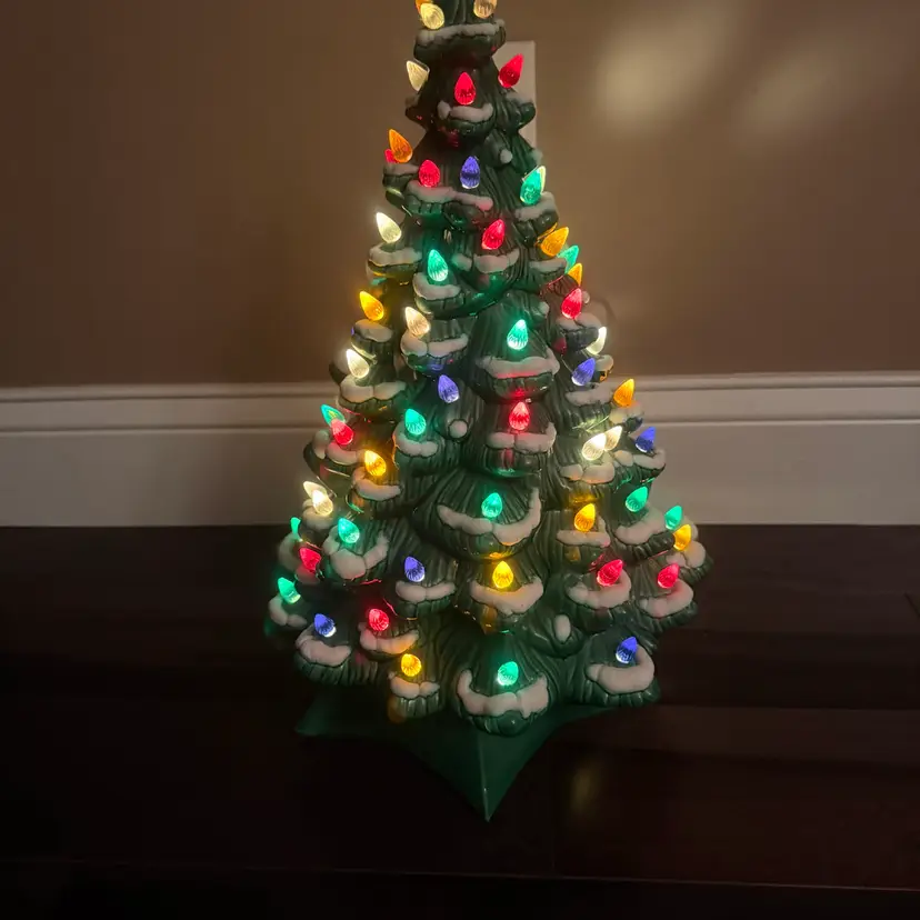 Vintage Large 70’ Ceramic Lighted Christmas Tree Holland Mold  18”Flocked w/Base