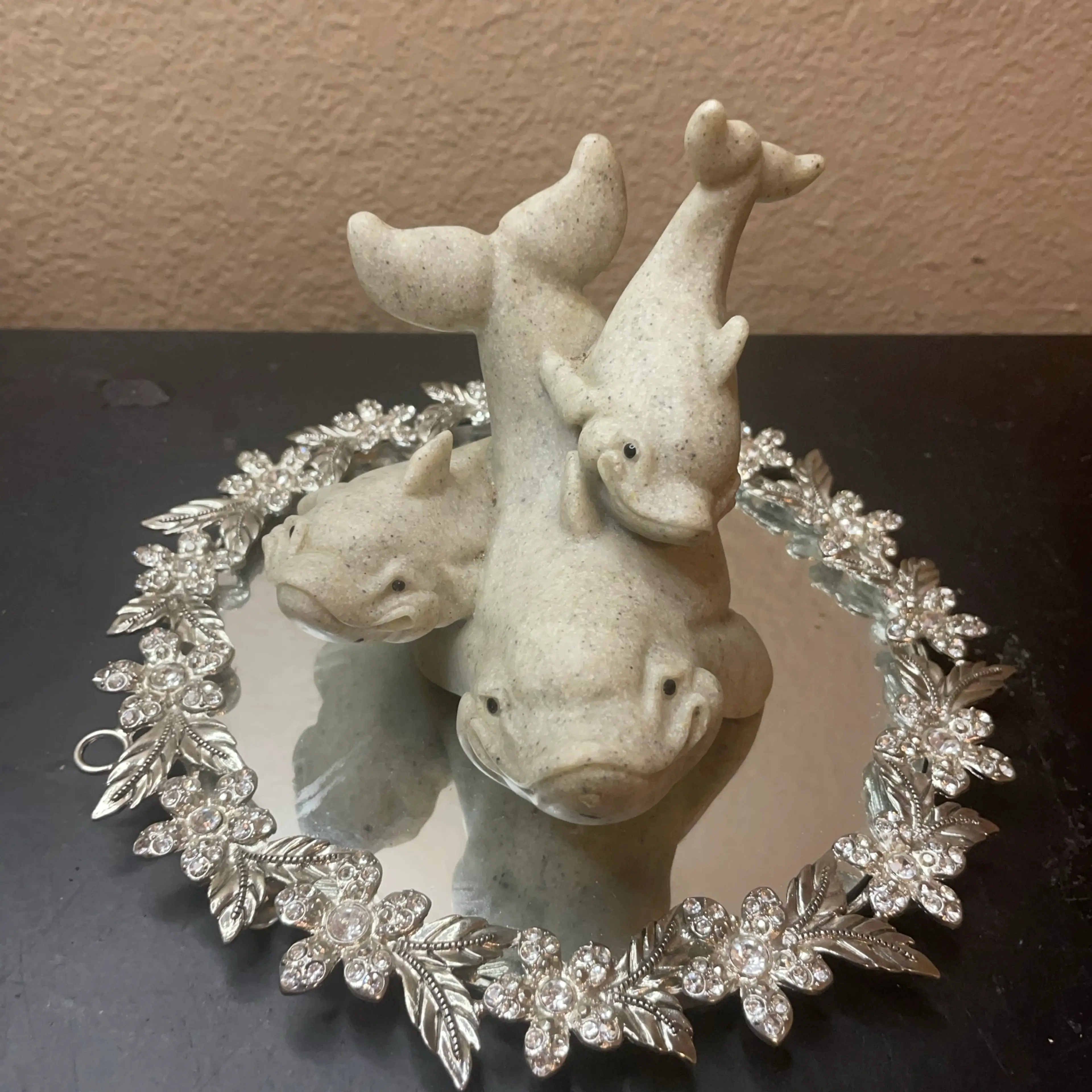 Image 2 of 5