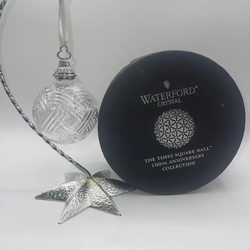 WATERFORD Crystal 2010 Times Square Let There be Courage Ornament Ball 150949