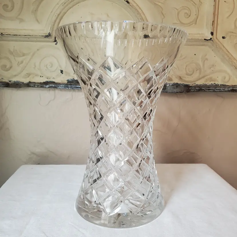Stunning Crystal Vase