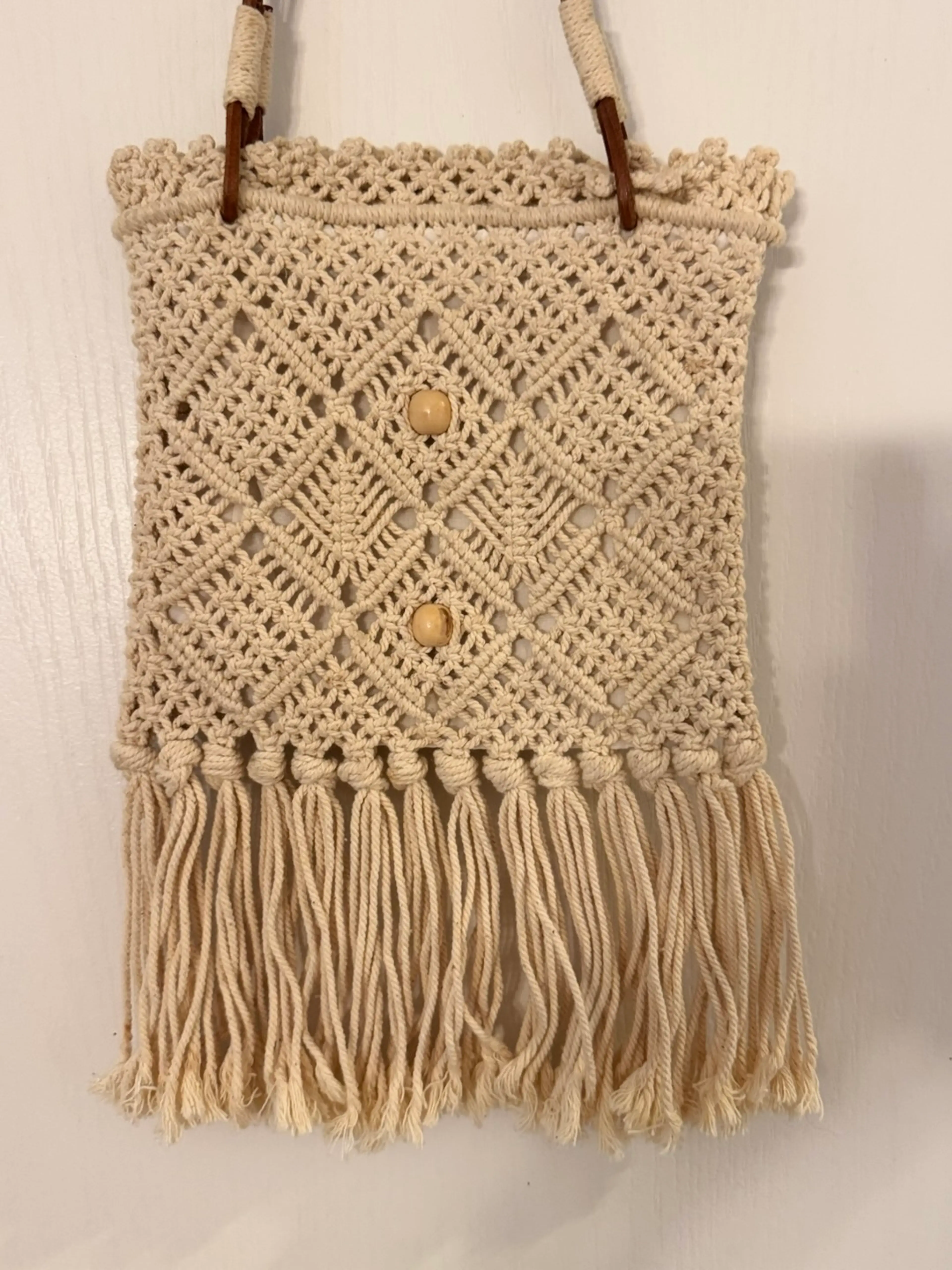 Image 2 of 6