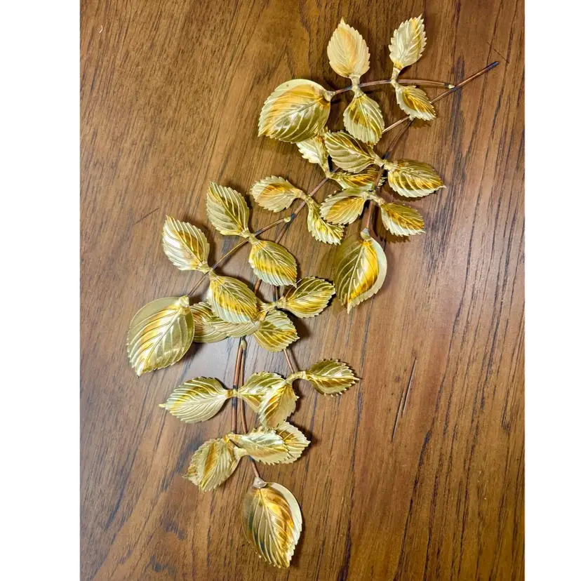 😻 16” long, Vintage Mid Century Modern Home Interiors Metal Wall Art Accent Swag Leaves