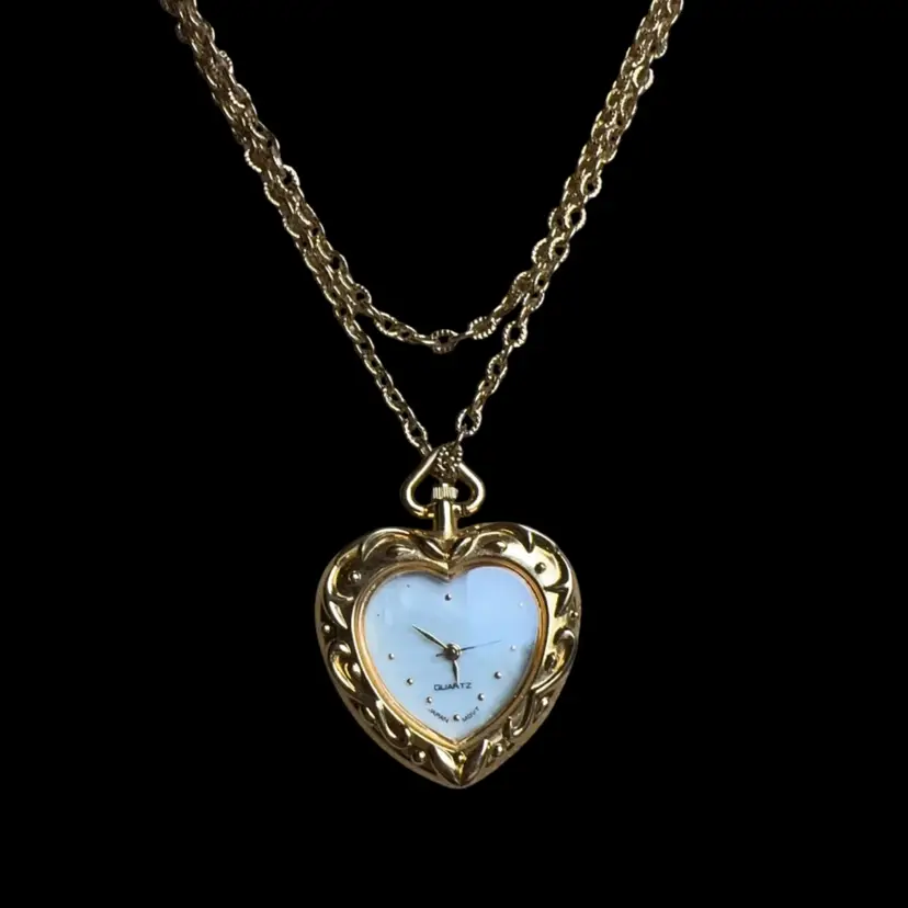 Vintage 33” Avon Pendant Clock Necklace