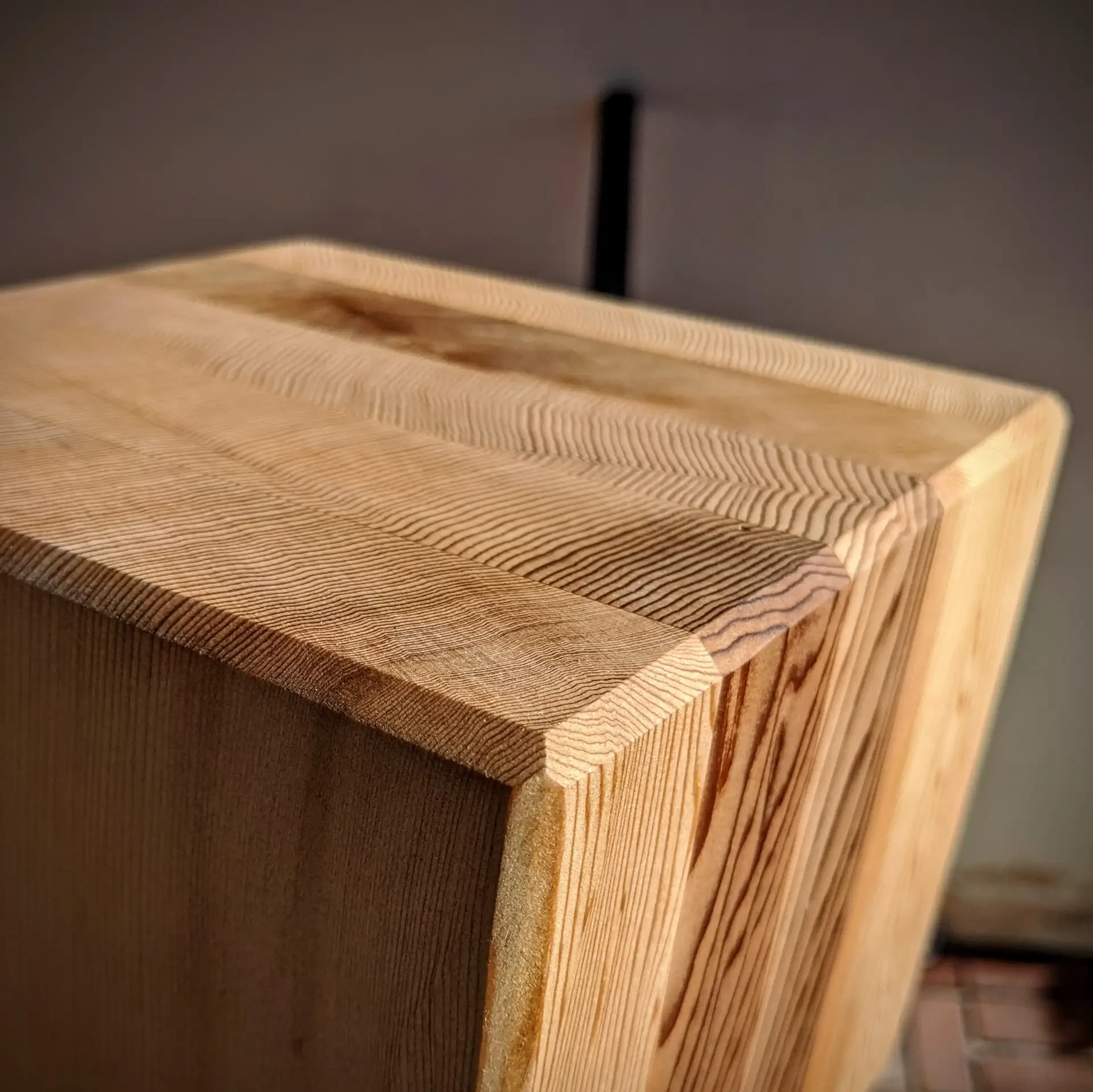 Laminated Douglas Fir Wood Display Pedestal