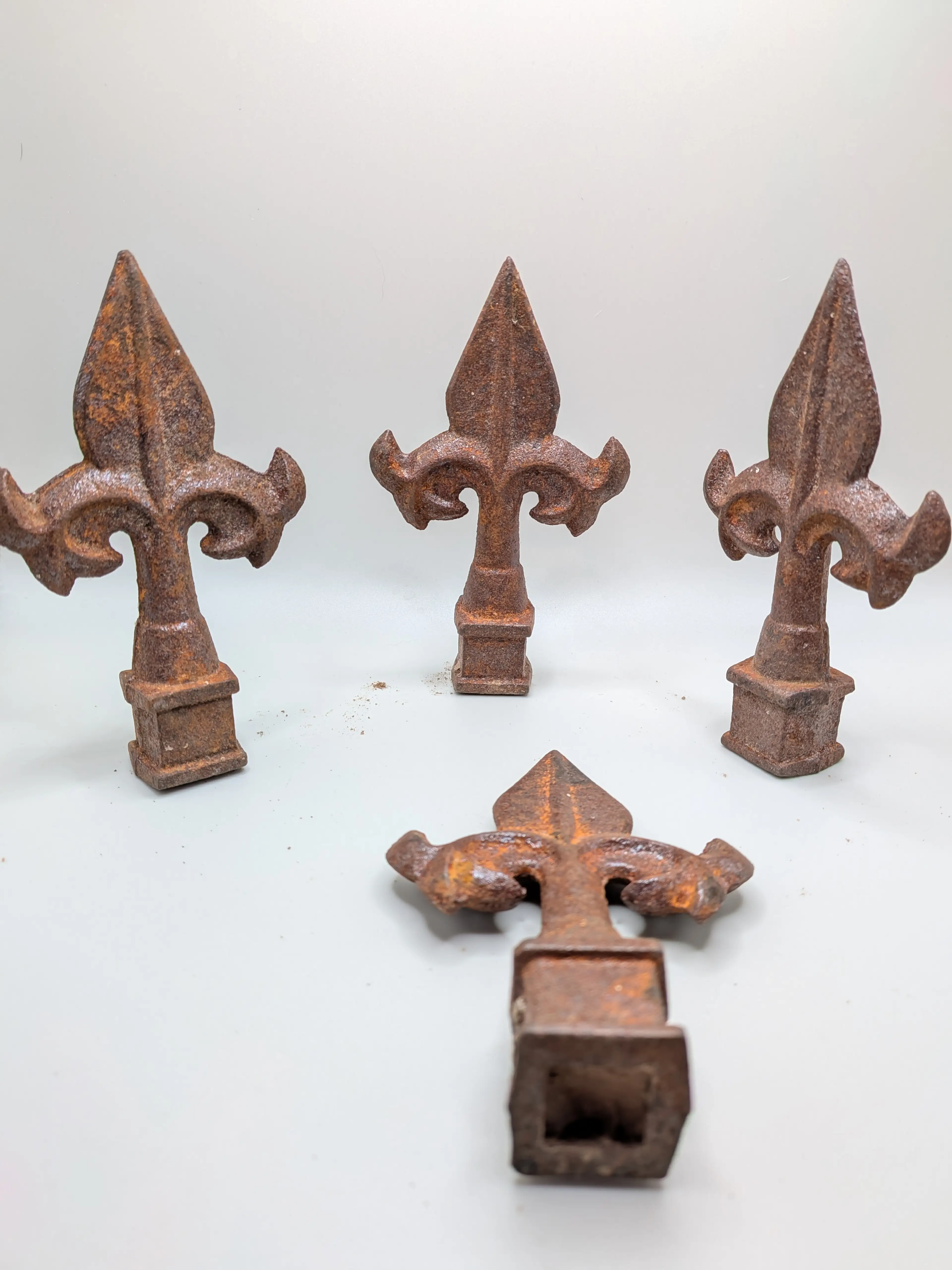 Image 1 of 6
