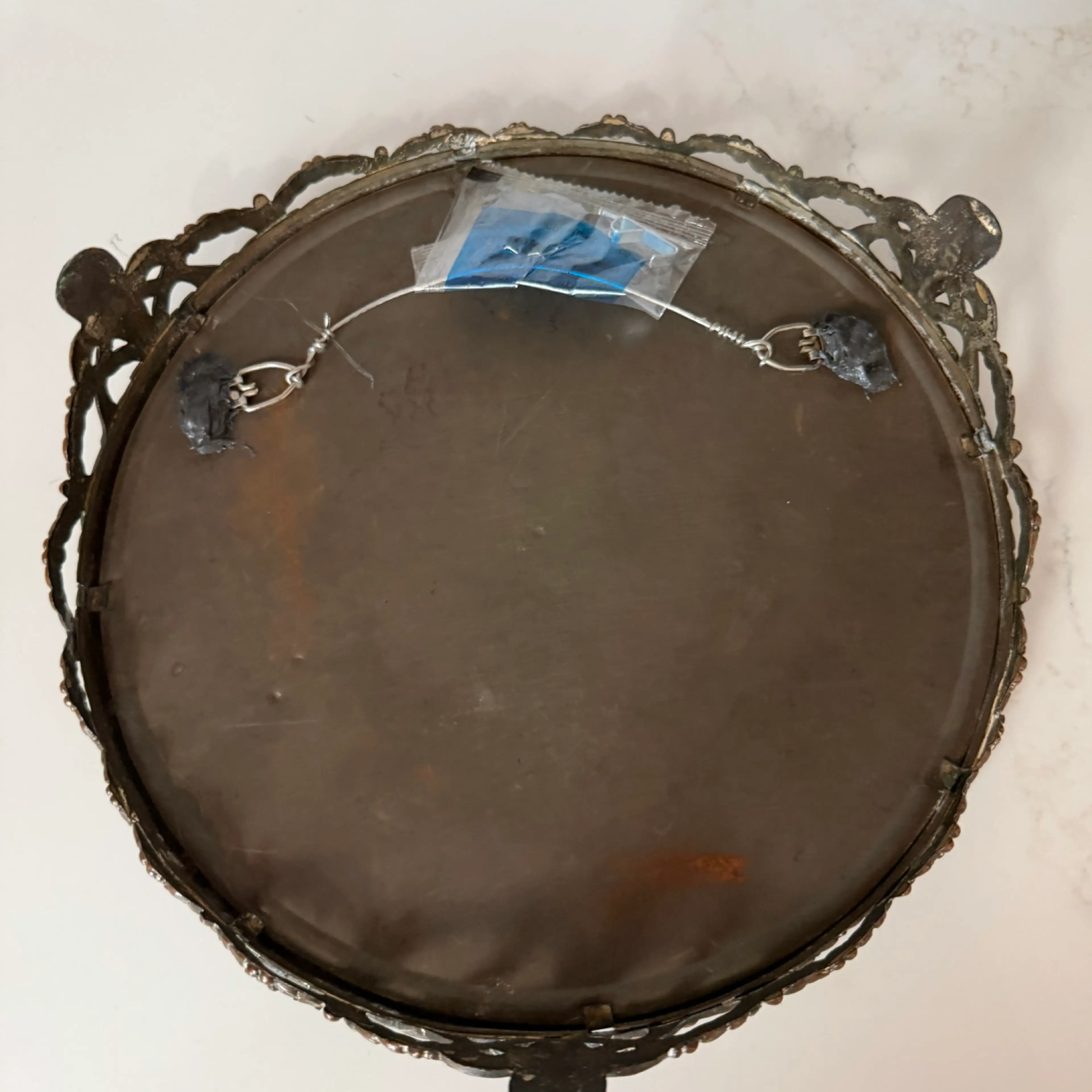 Image 3 of 3