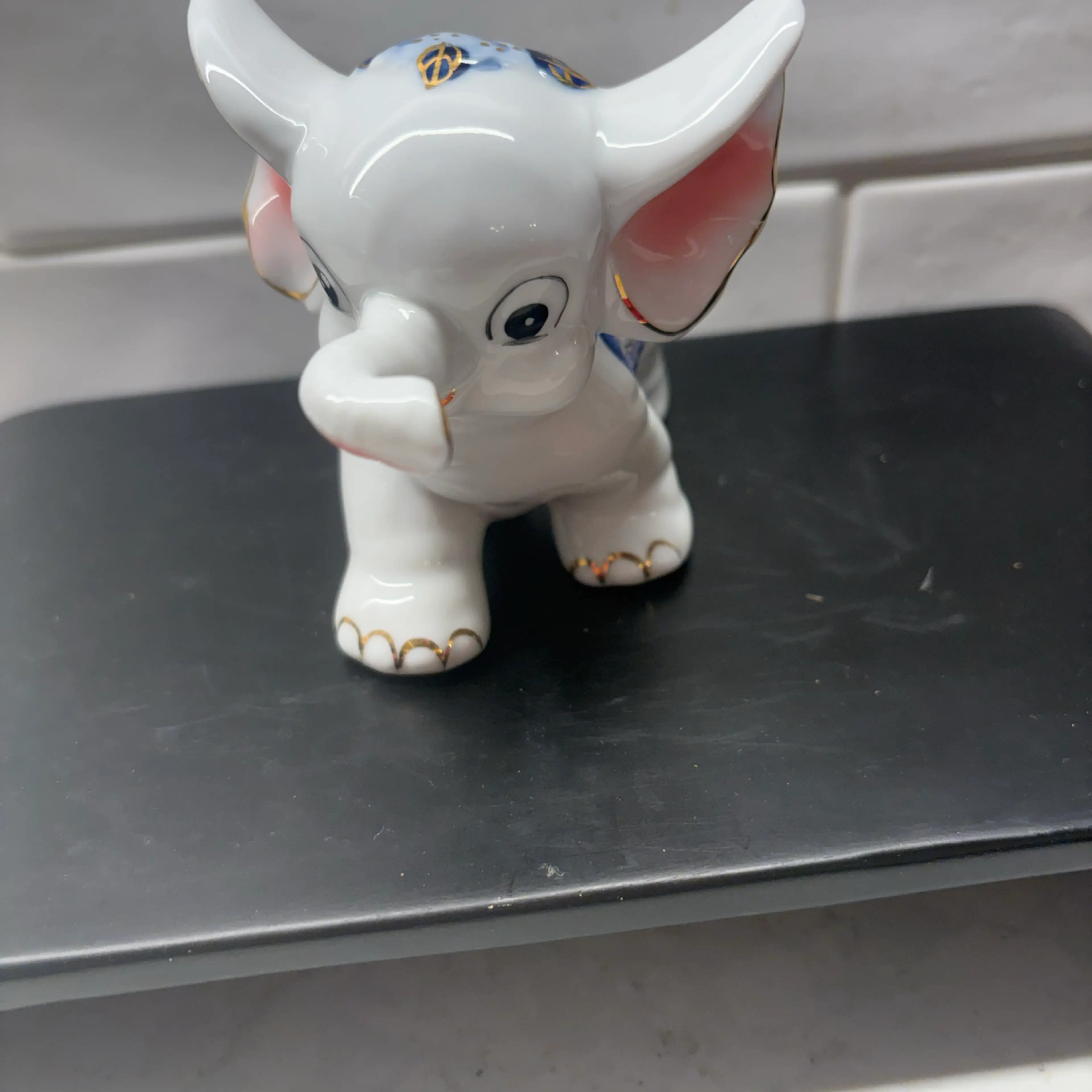 Image 2 of 5