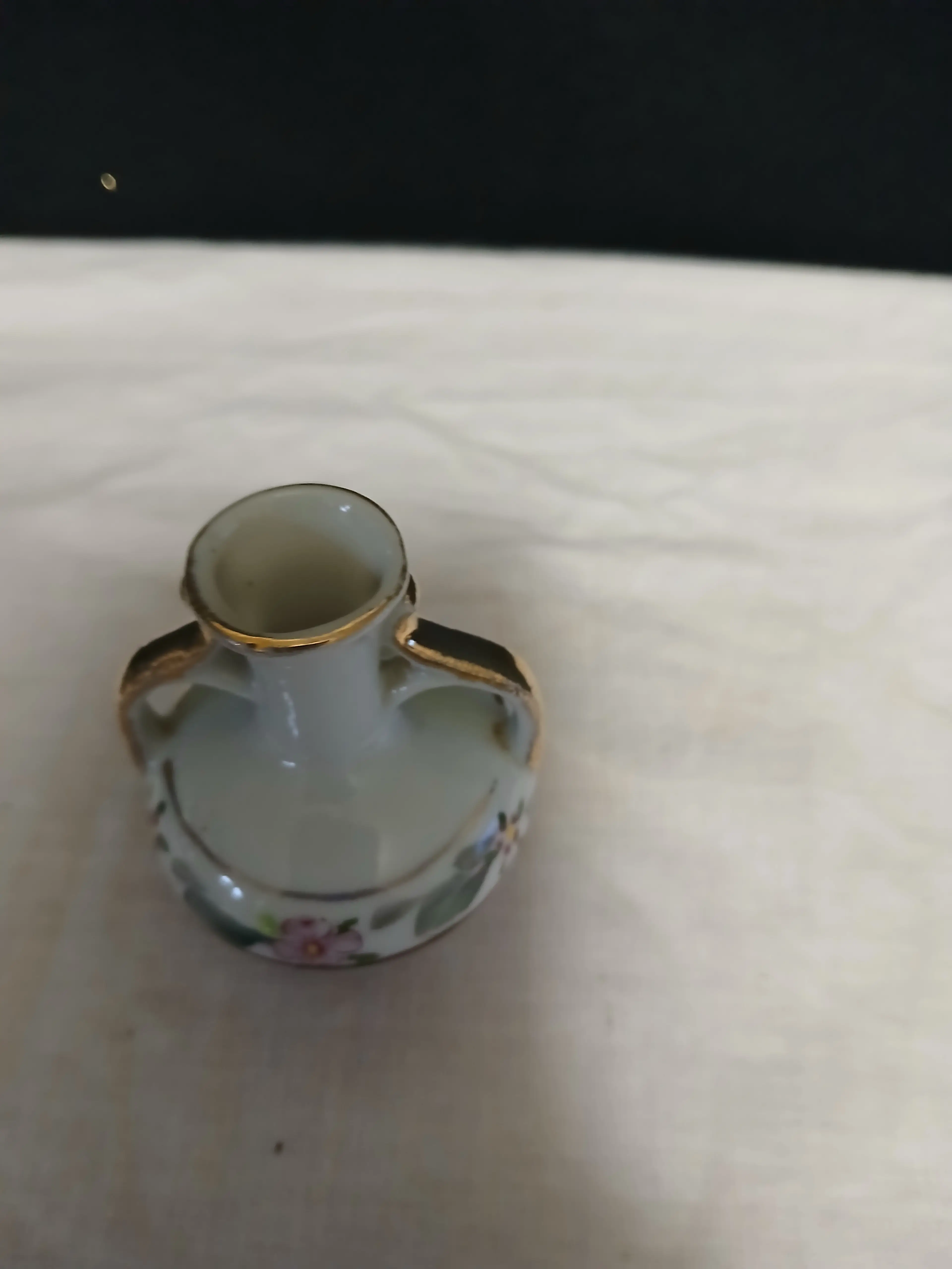 Image 2 of 4