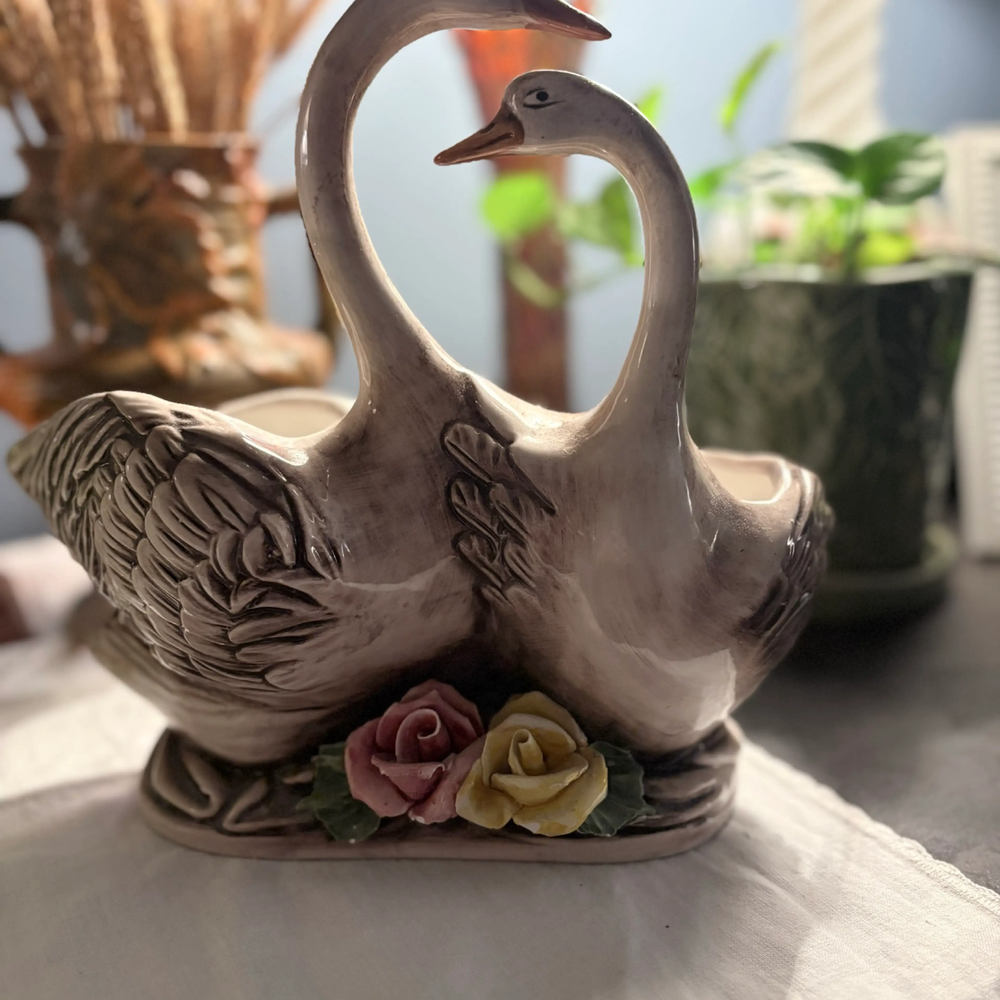 Image 2 of 6