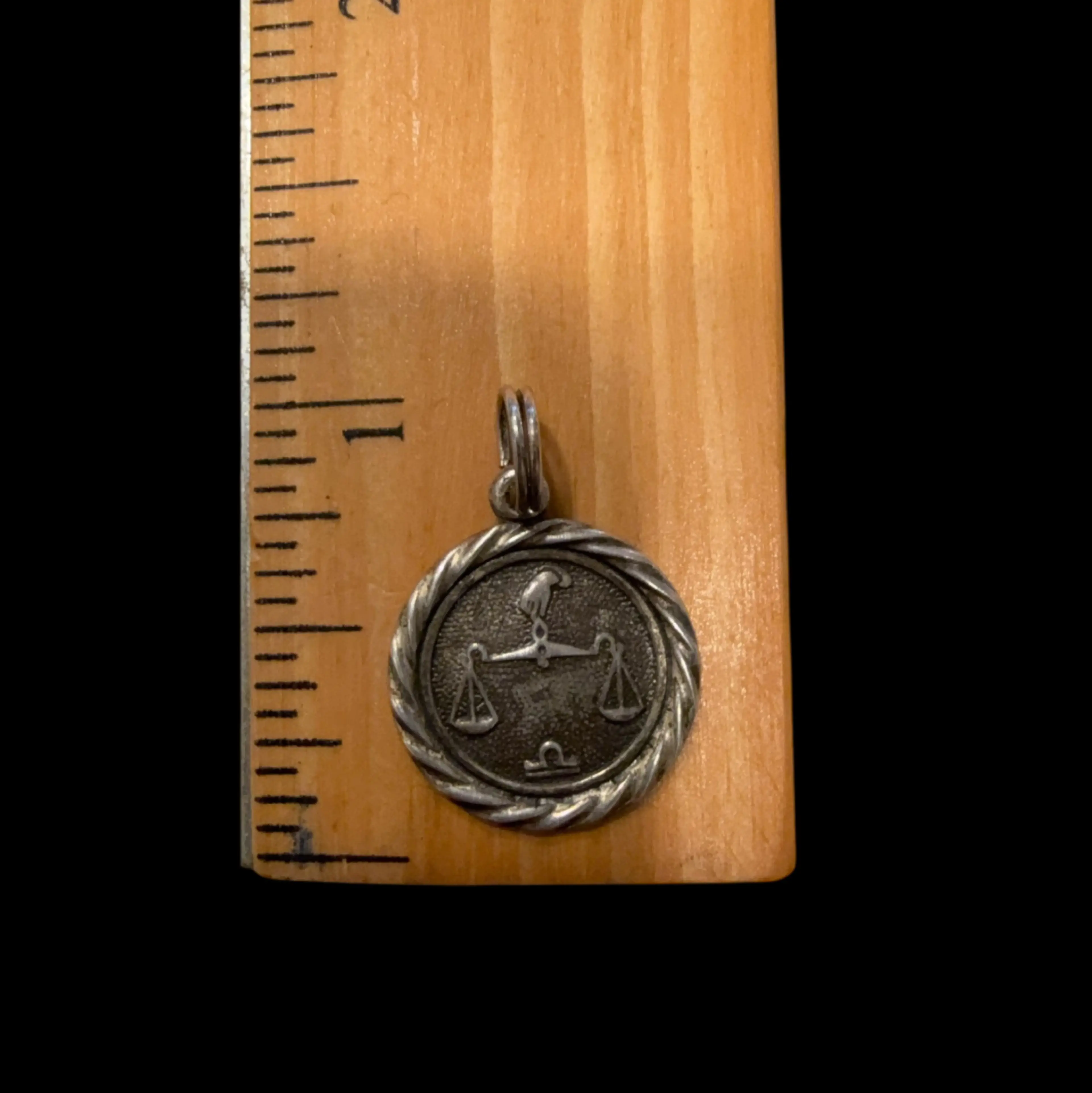 Image 3 of 4