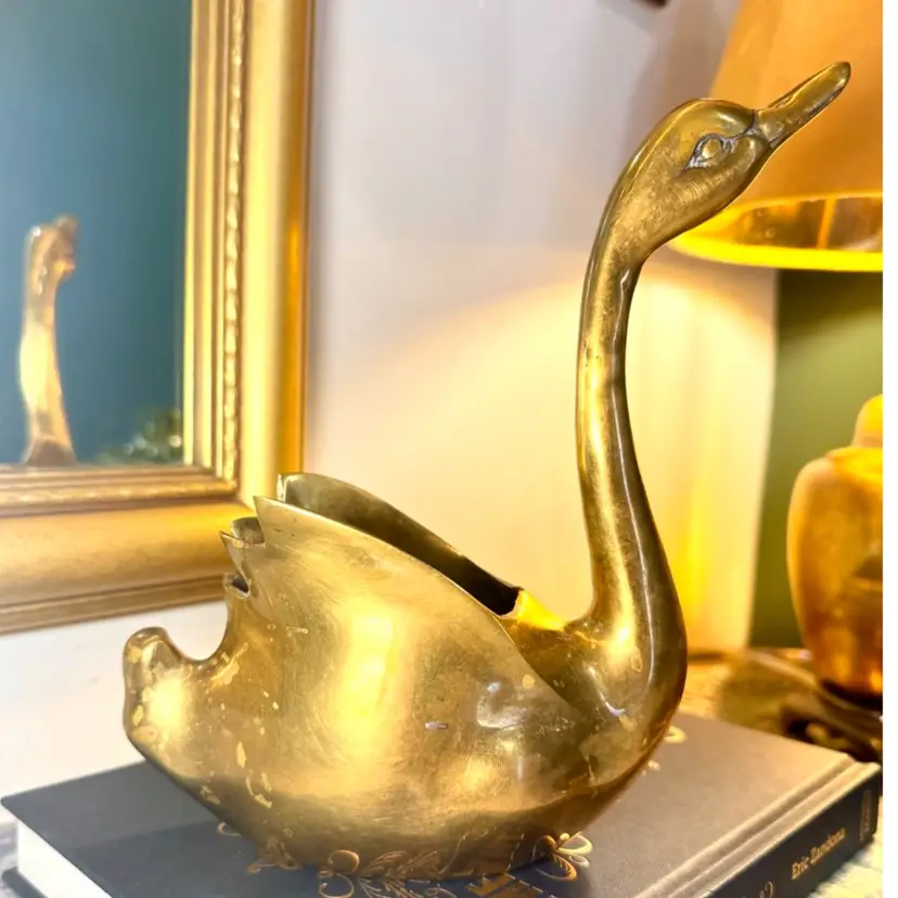 😻 7.5x5.5, vintage mid-century modern brass swan planter w/polished gold finish