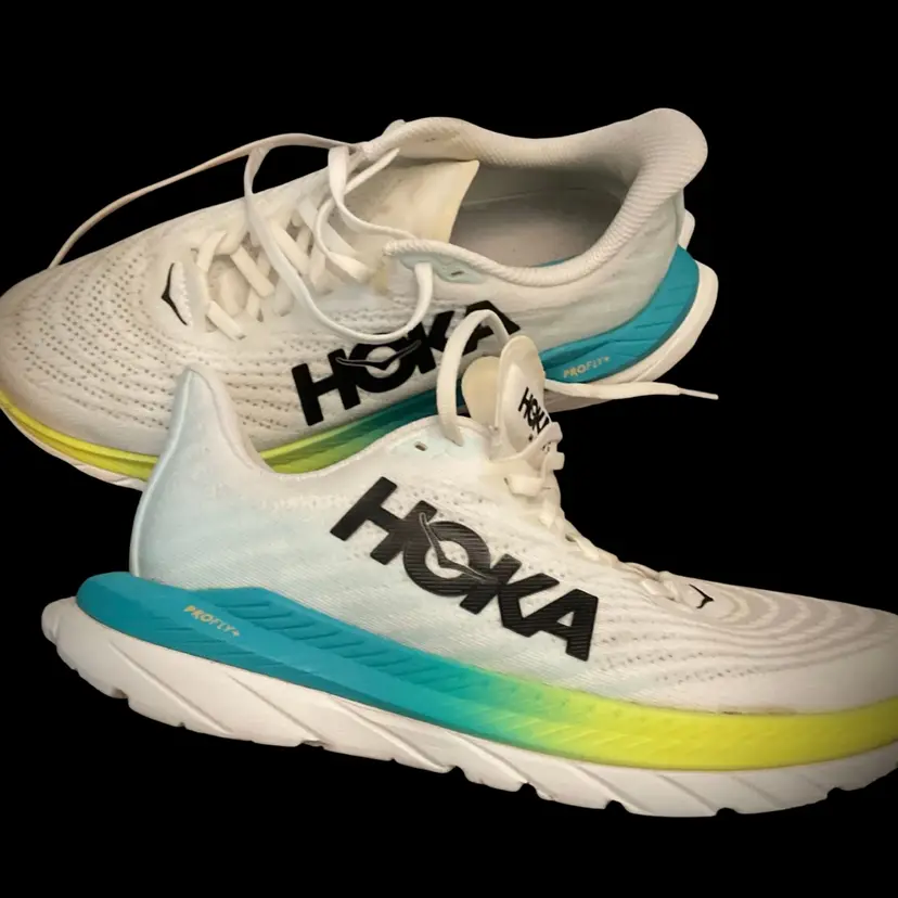 Free Shipping! HOKA One One Mach 5 Profly+ Sneakers~Running Women’s 7.5