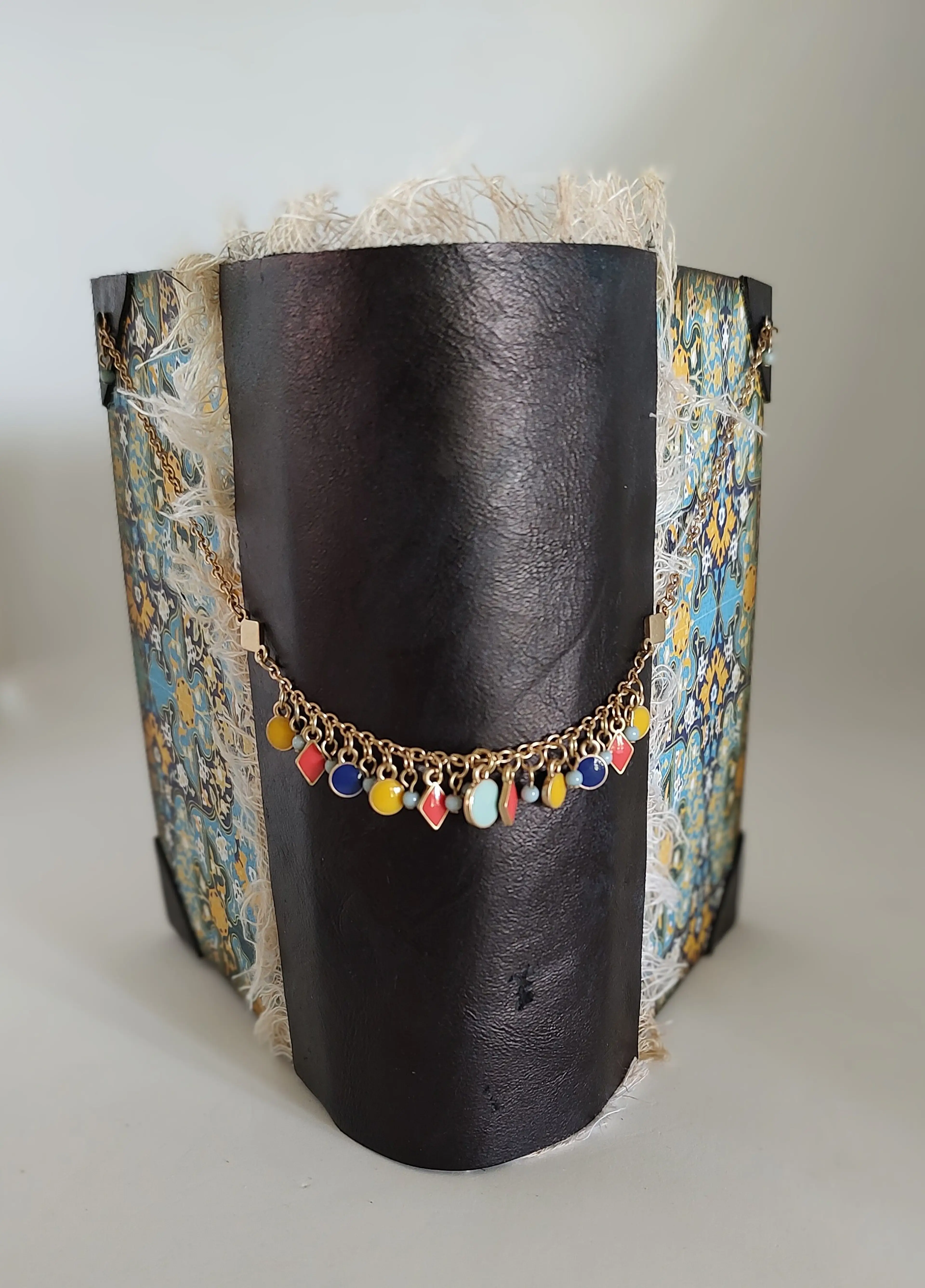 Image 1 of 8