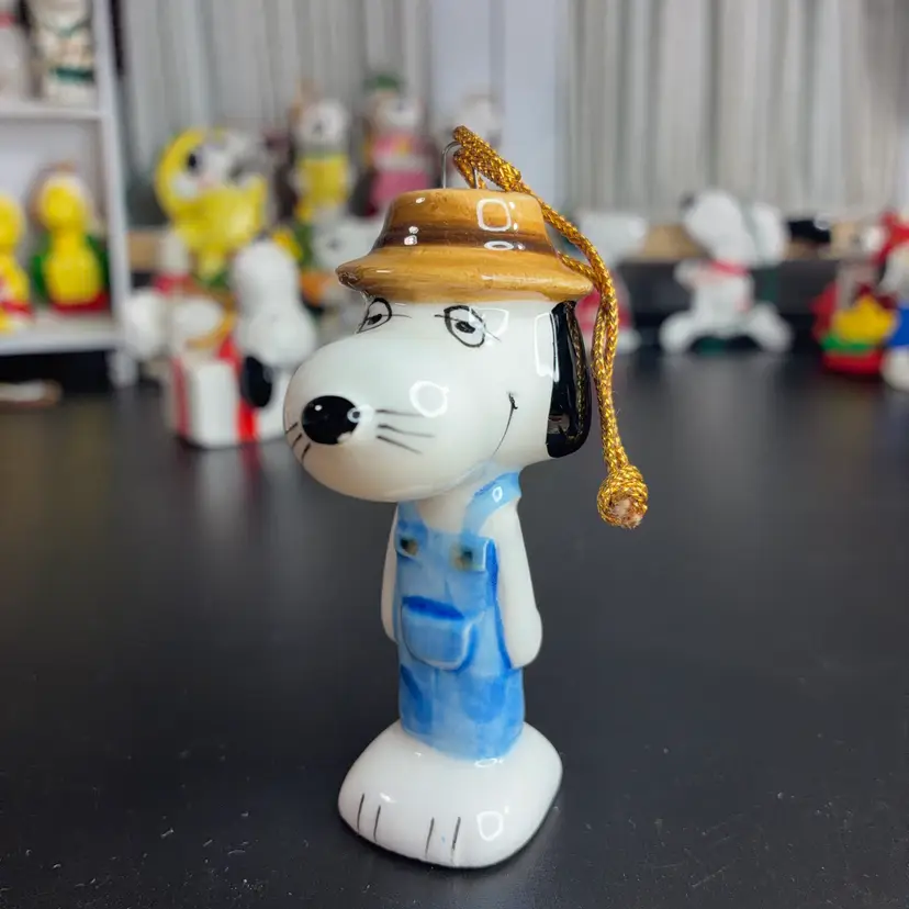 #22 - Vintage Japan Peanuts Ornament Snoopy
