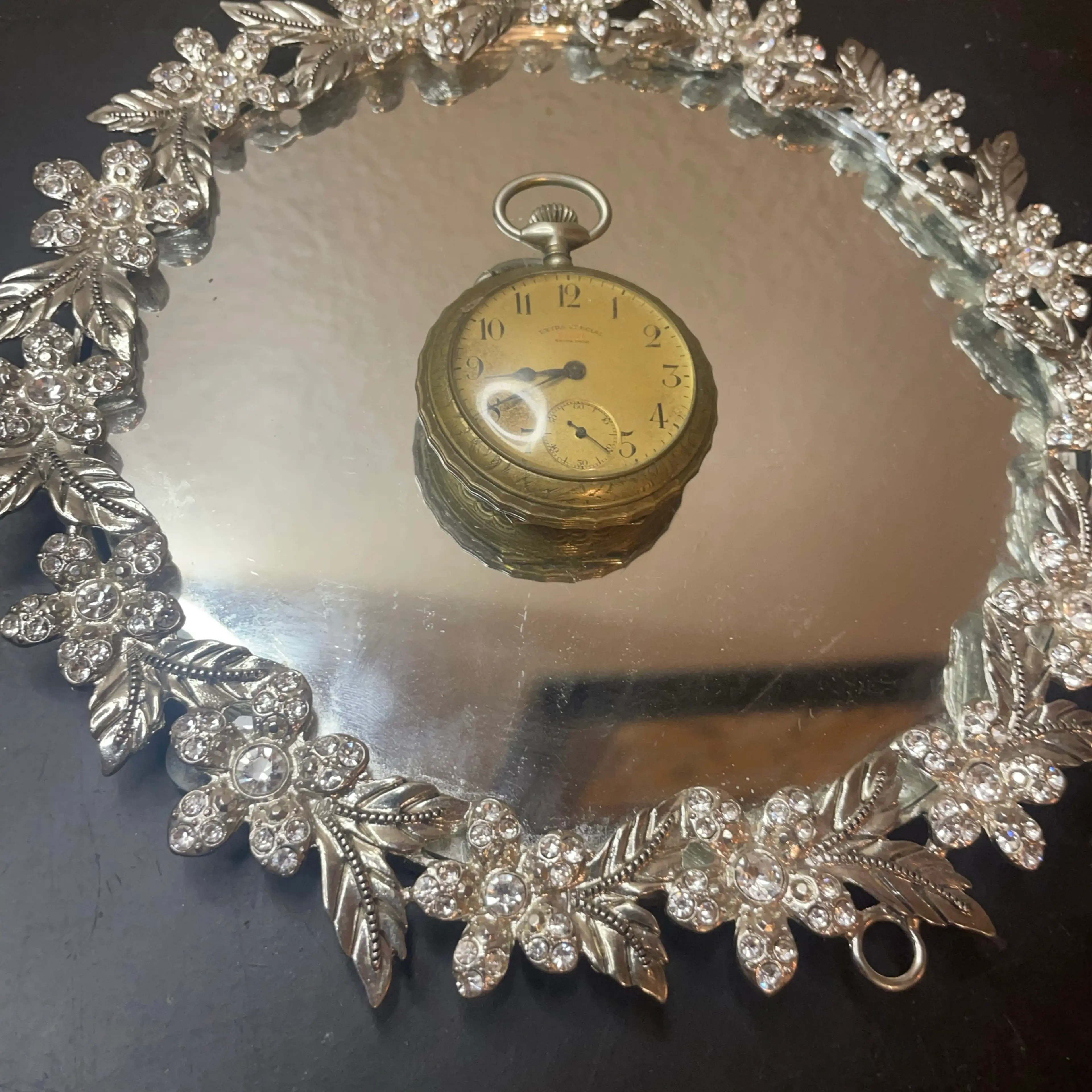 Image 2 of 4