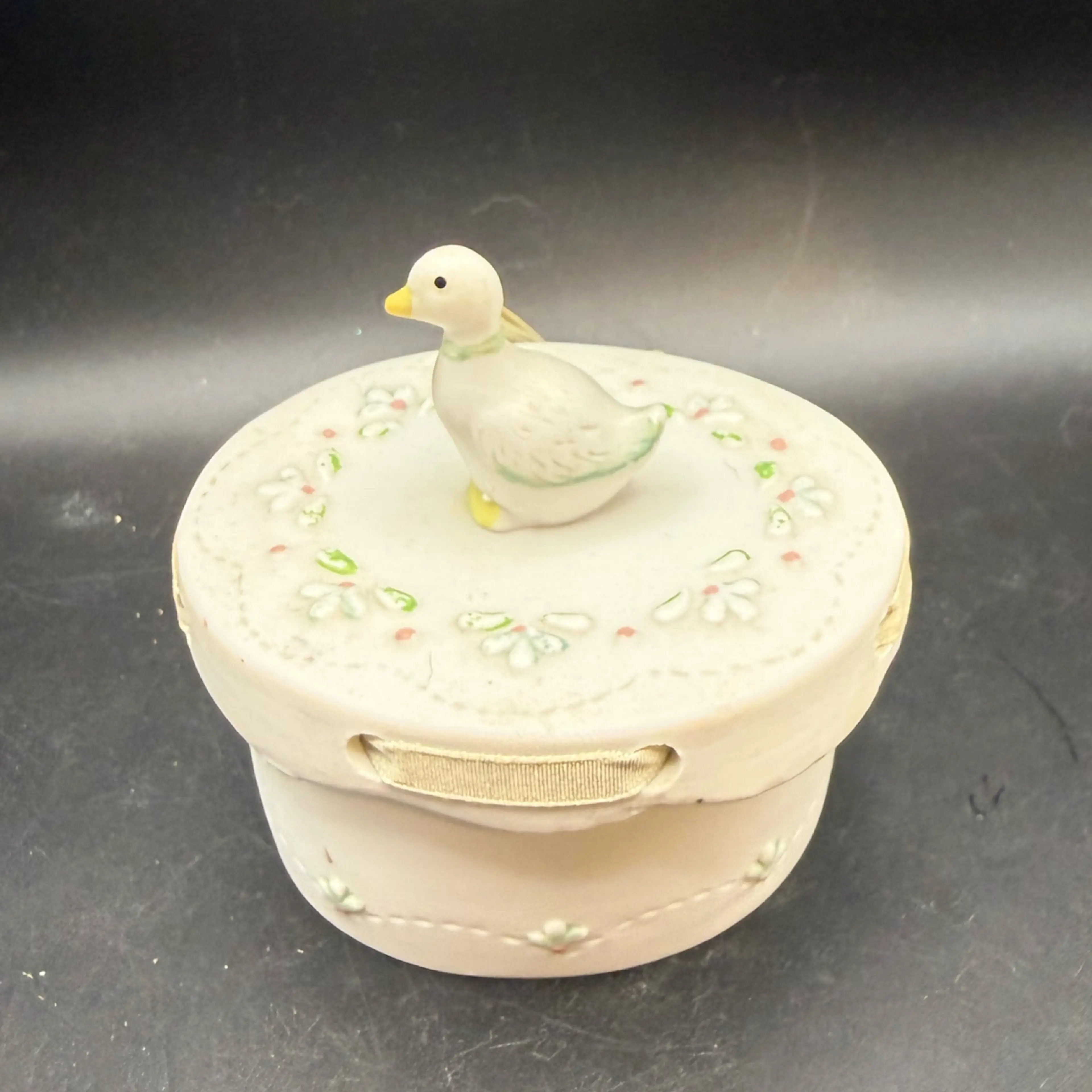 Image 4 of 7