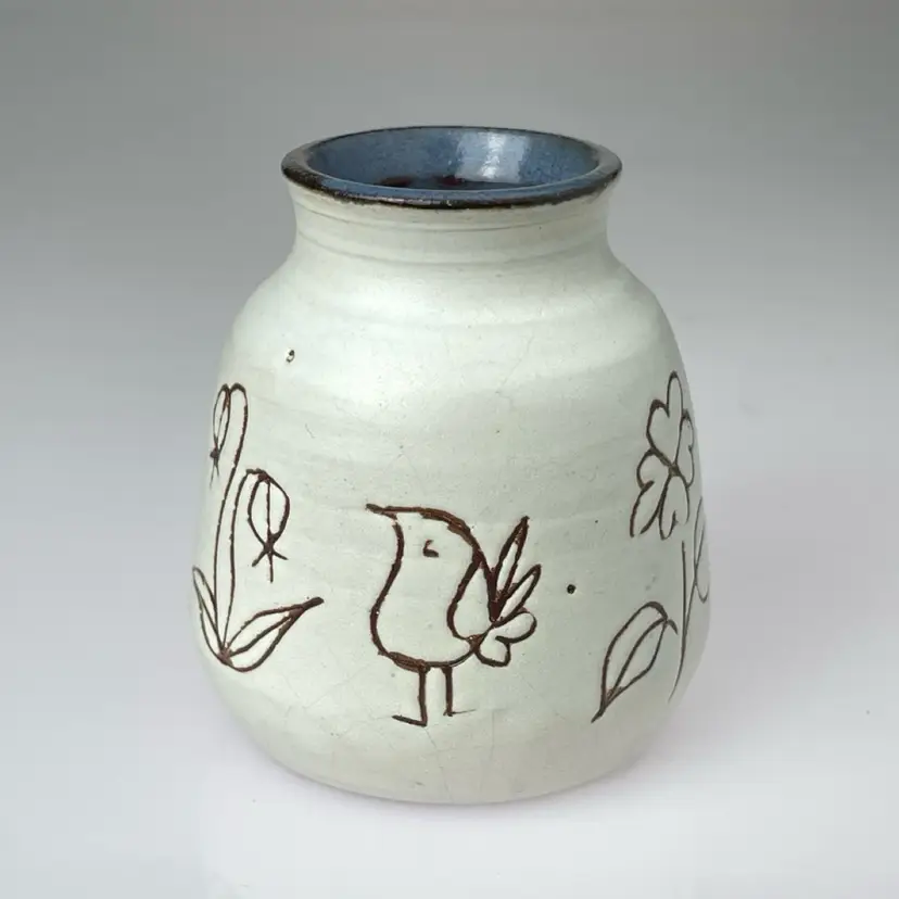 SS 🪩✨| McWhirter Pottery Critter Bud Vase Celo North Carolina NC Redware Clay Vintage 2.75"