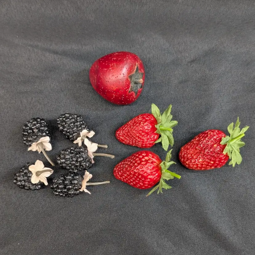 Vintage Faux Realistic Plastic Strawberries & Blackberries + 1 Wood Farmhouse