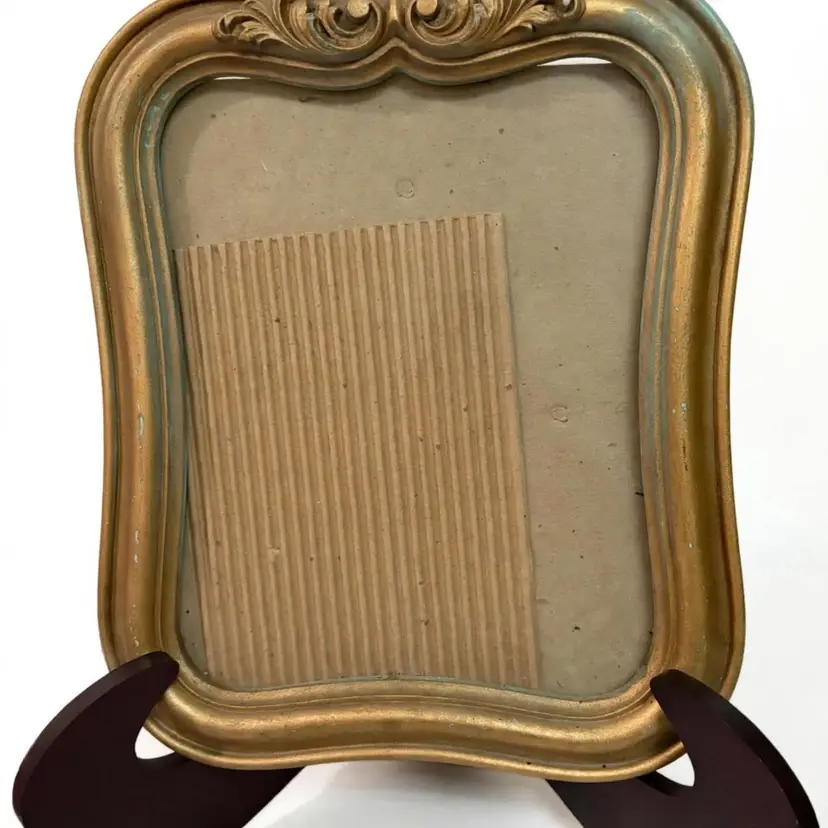 Vtg 1974 Ornate Gold Picture Frame Rococo Shell Crest 8x10 Wall Hanging