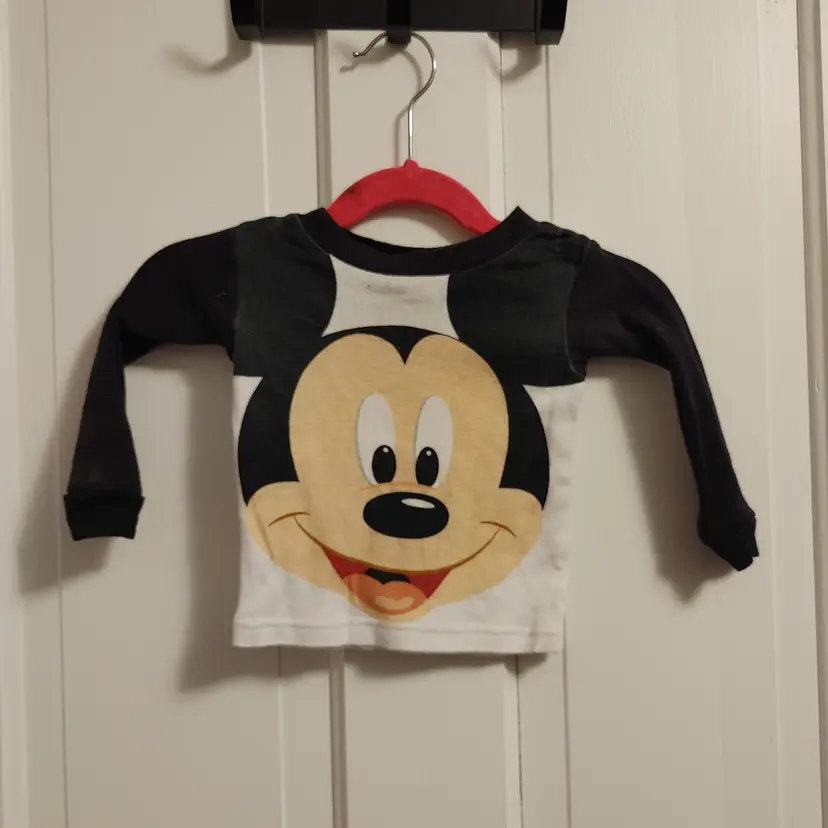 Kids- Brand: Disney. Size 12 Months. Mickey Mouse tee. Material- 100% cotton. No callouts.