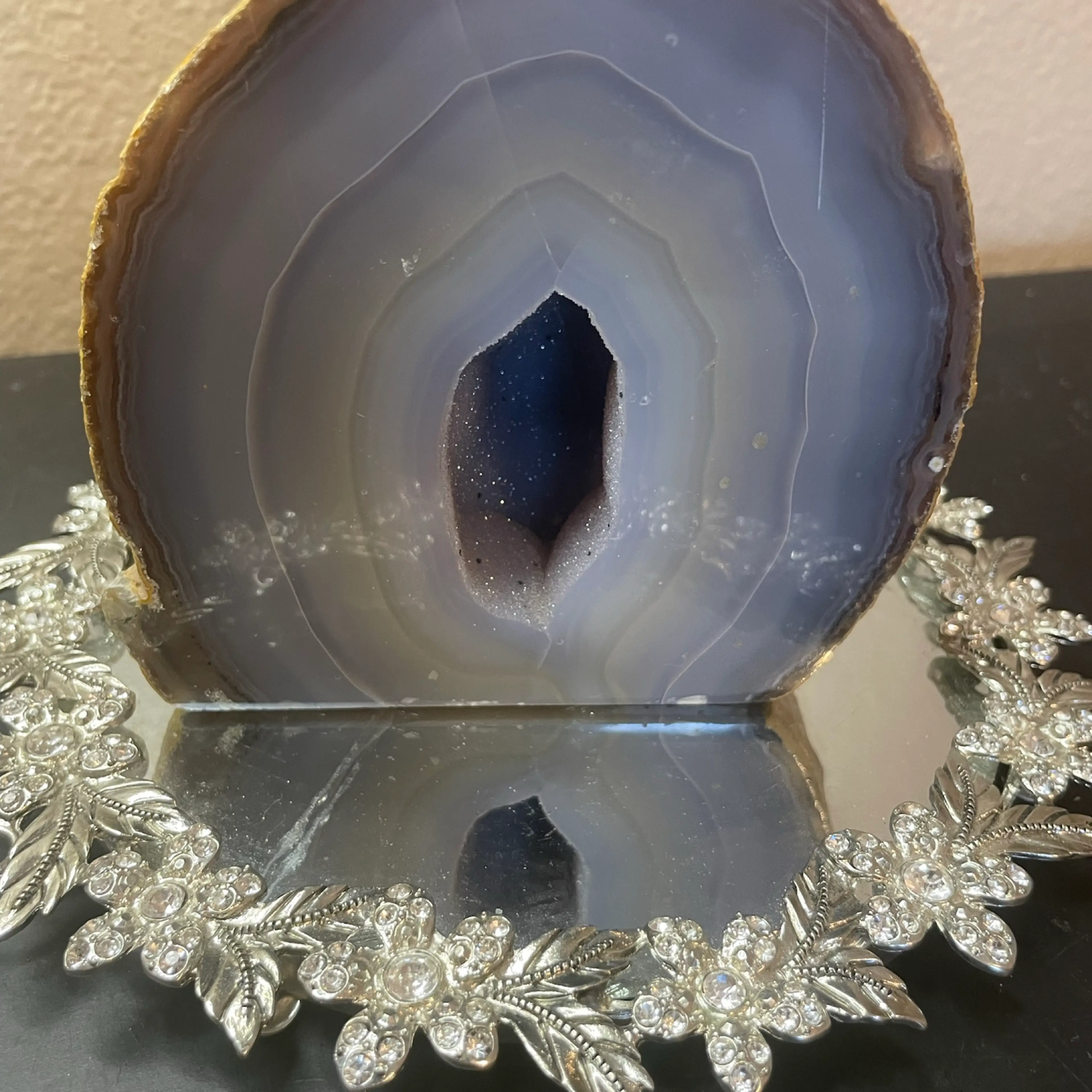 Image 3 of 3