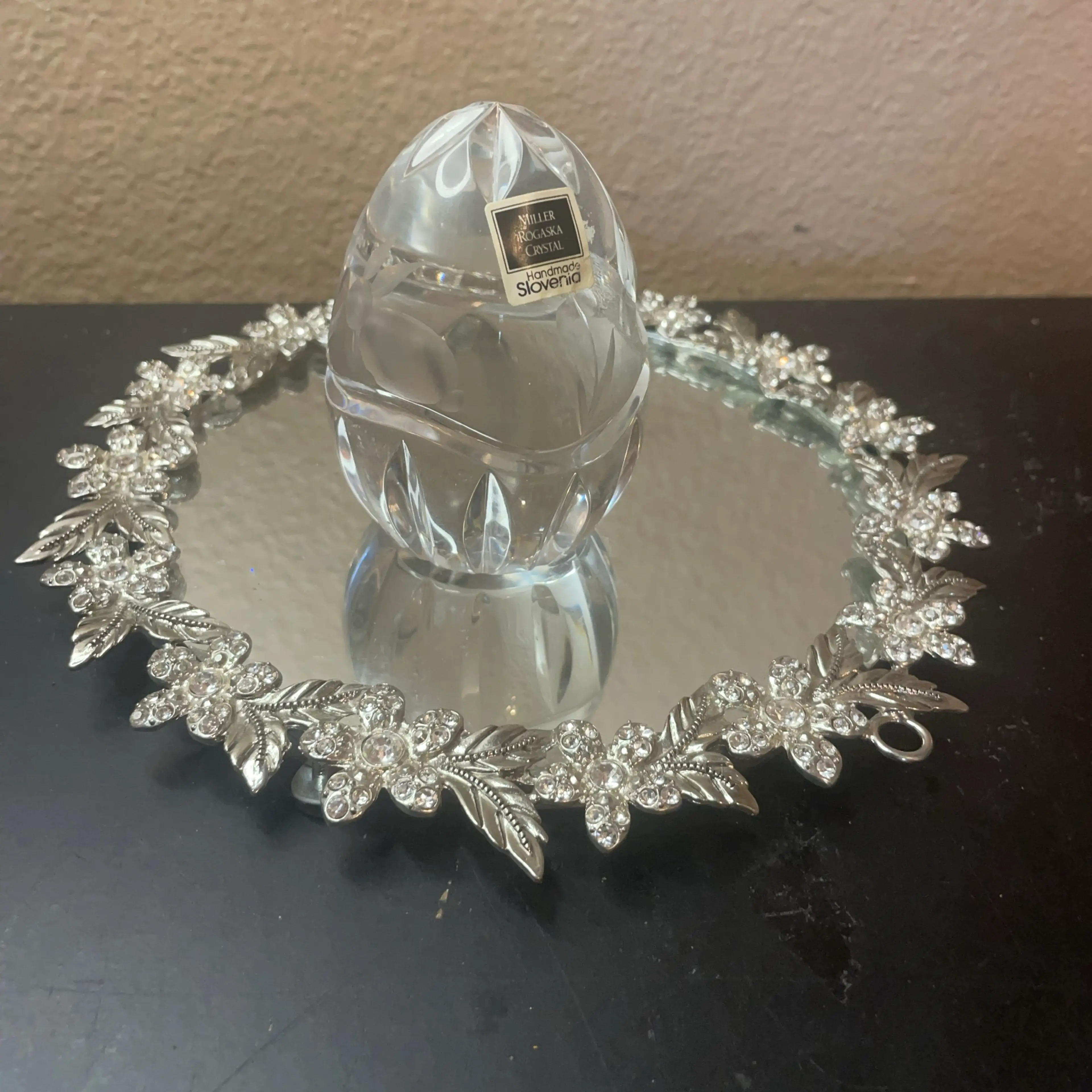 Image 3 of 7