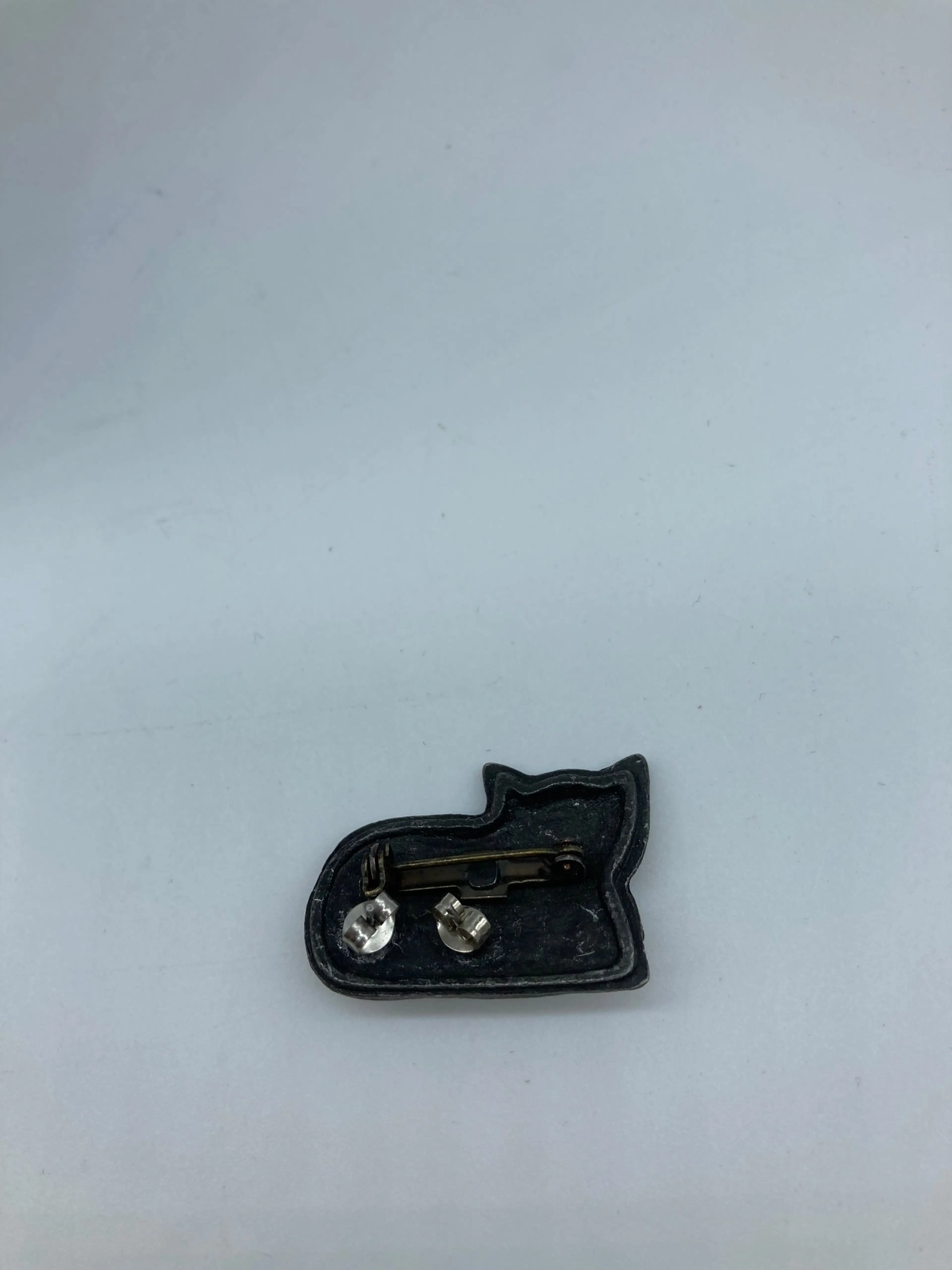 Image 2 of 2