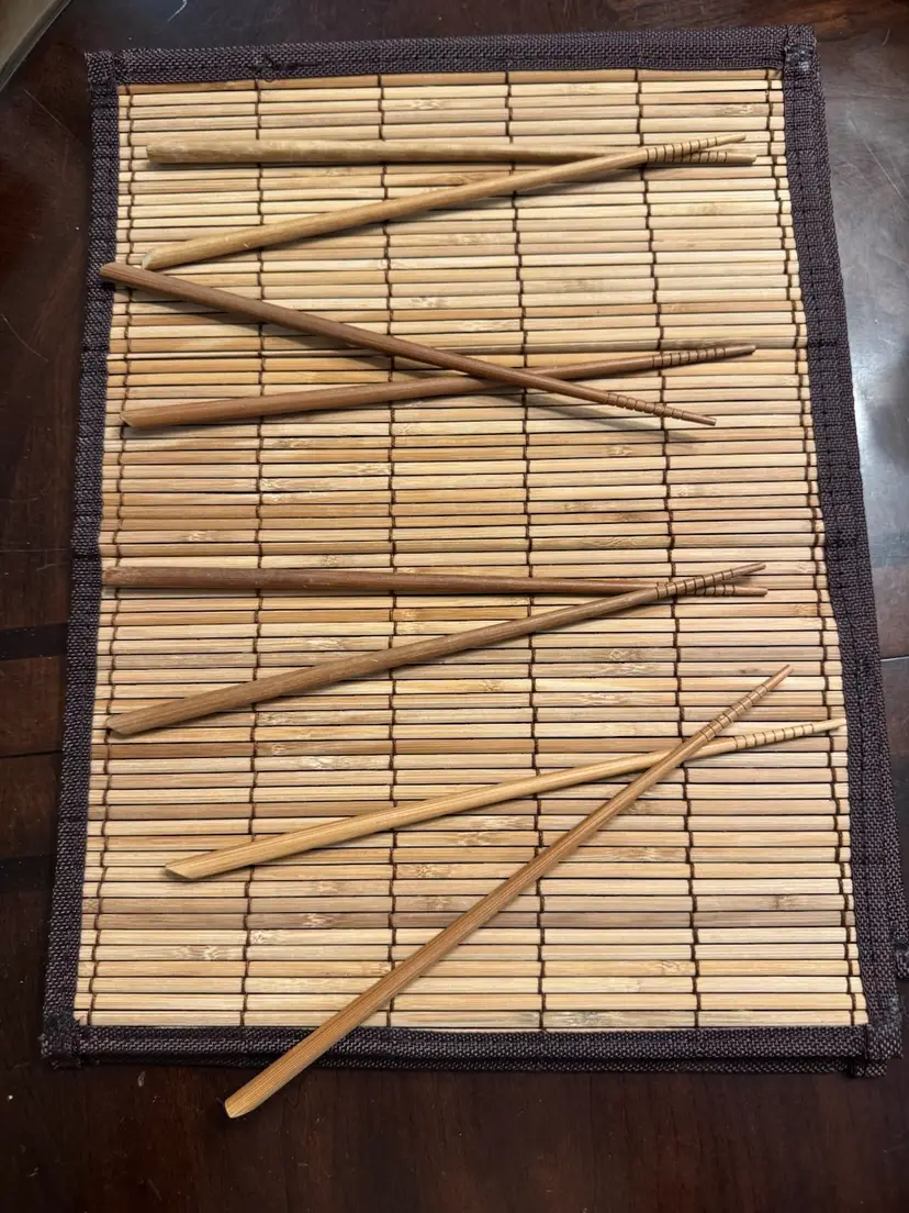 Set Of 4 Bamboo Placemats (15”x12”) And 4 Sets Of Chopsticks